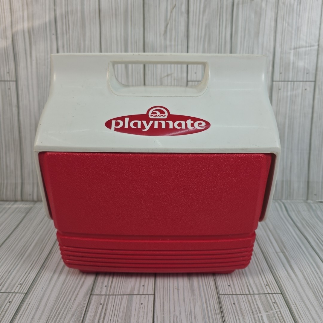 Vintage Igloo Playmate Mini 4 qt. Hard Cooler - Red/White holds 6 cans 2001