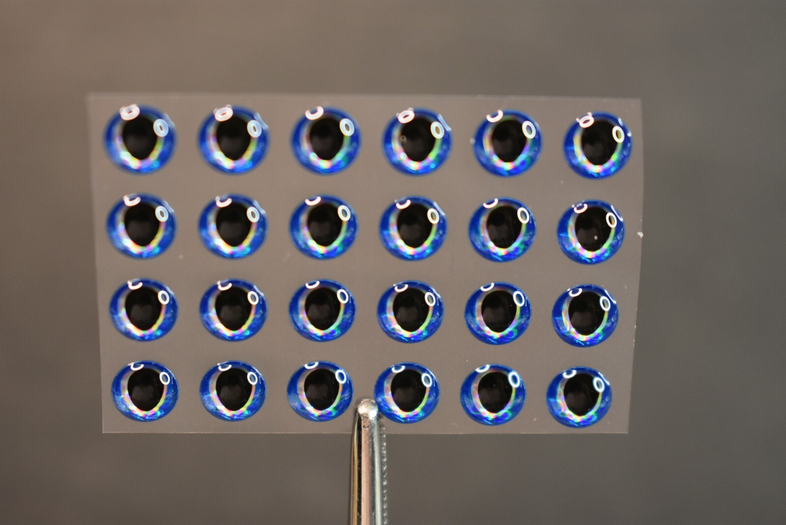 24, TEARDROP BLUE SILVER, 5/32" or 4mm, 3D Soft Molded  Lure Eyes Fly Tying