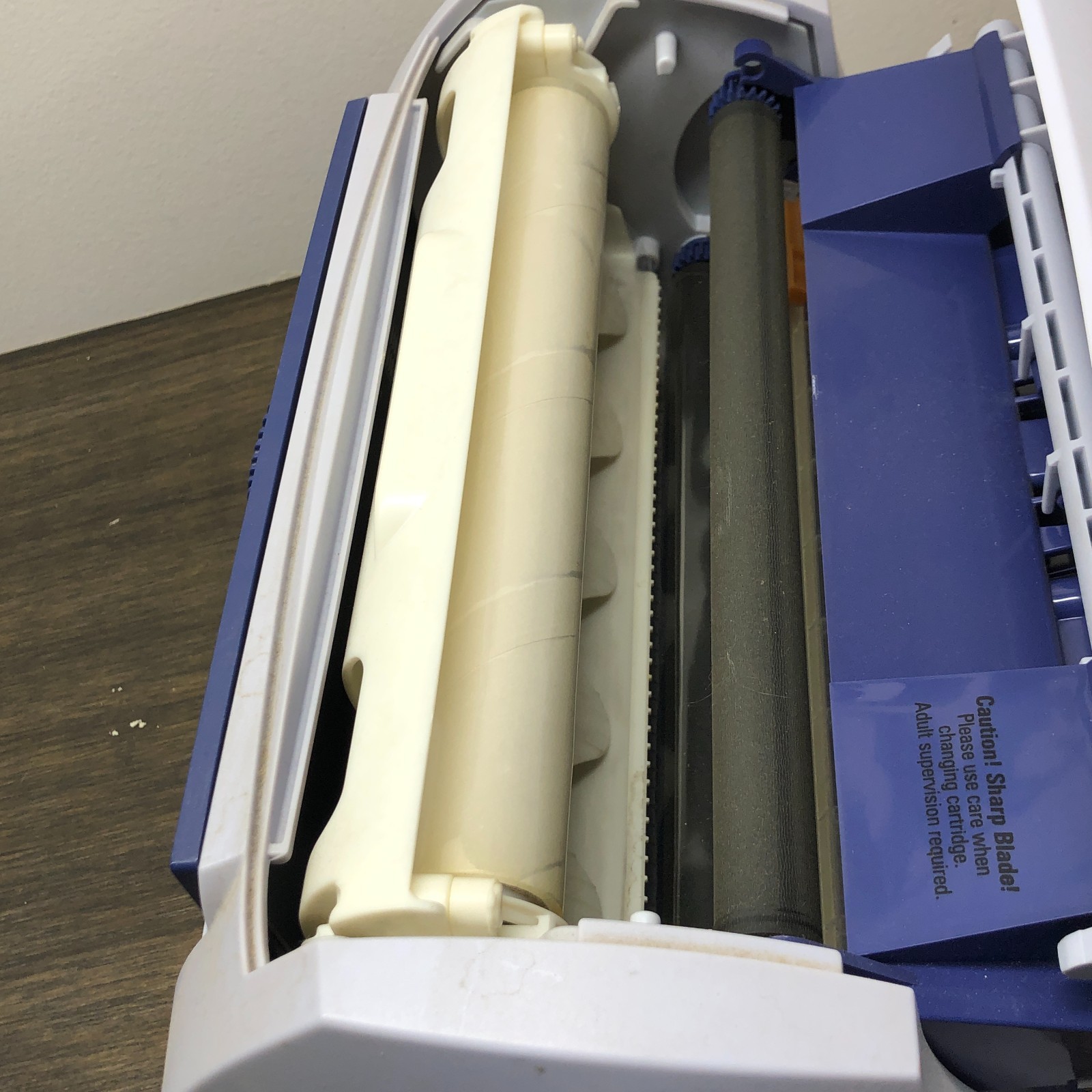 Laminater- Xyron 900-plus accessories