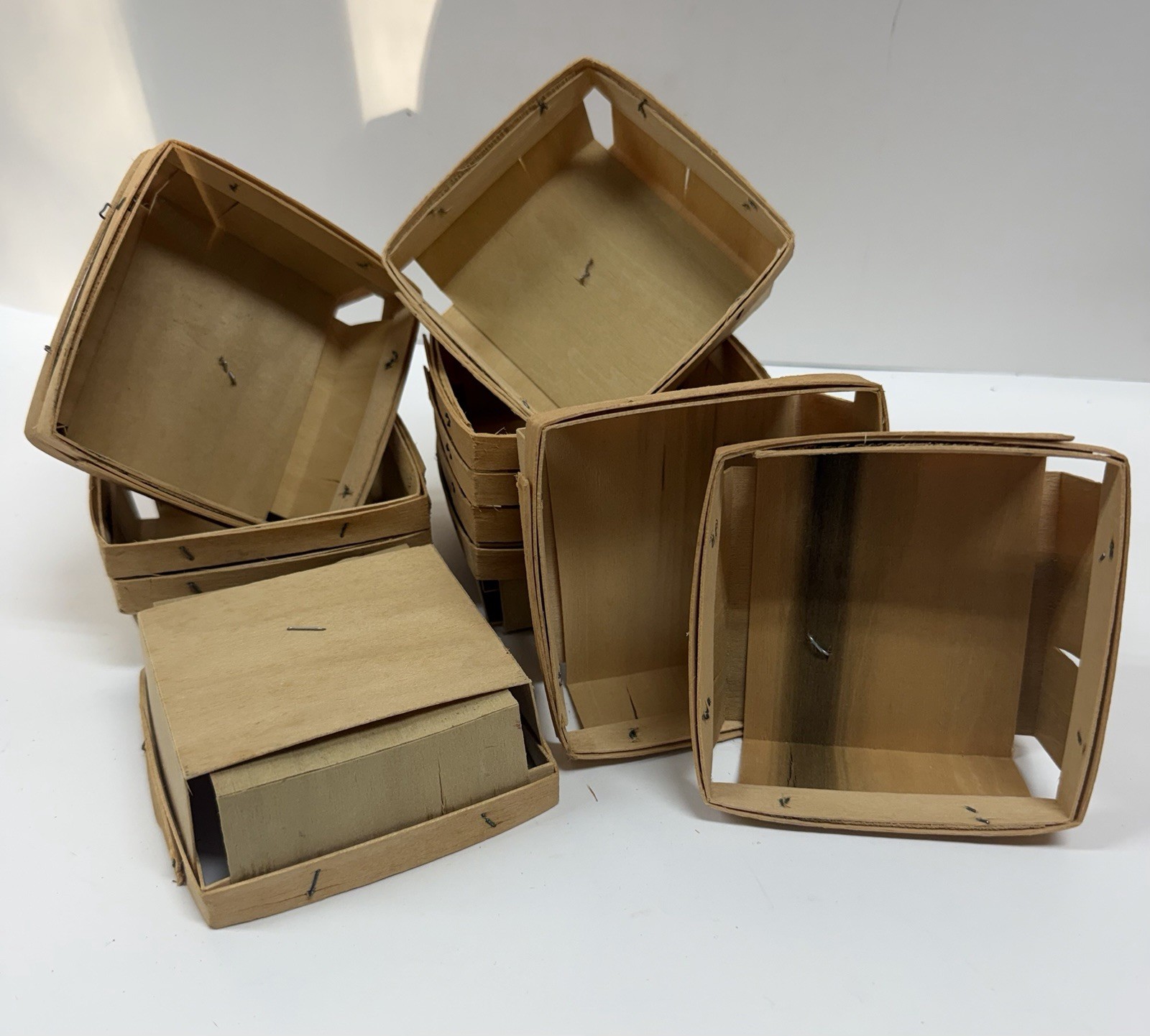 12 Vintage Wood Slat 1 Pint Berry Baskets Fruit Farm Storage Craft Decor Wood