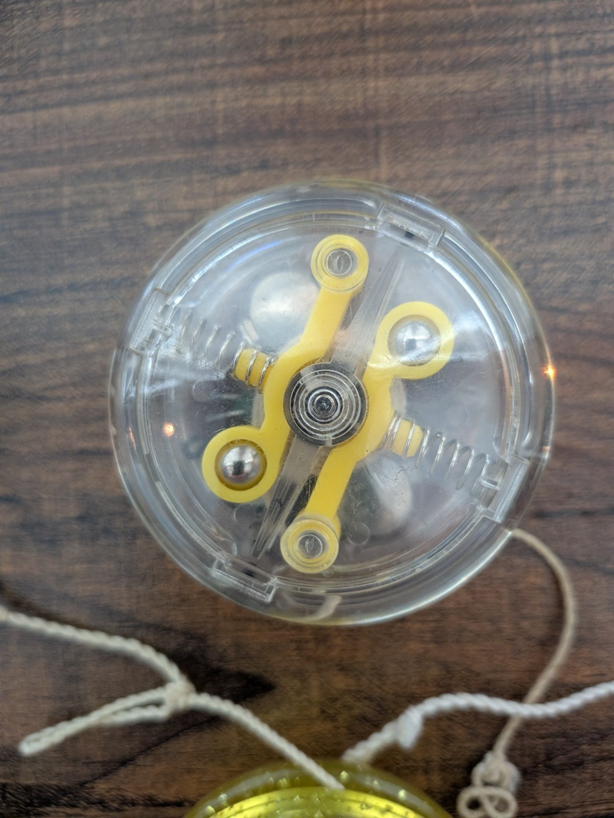 Lot of 2 Vintage Duncan Electronic Yo-Yos Clear Light Up Battery Operated Rare