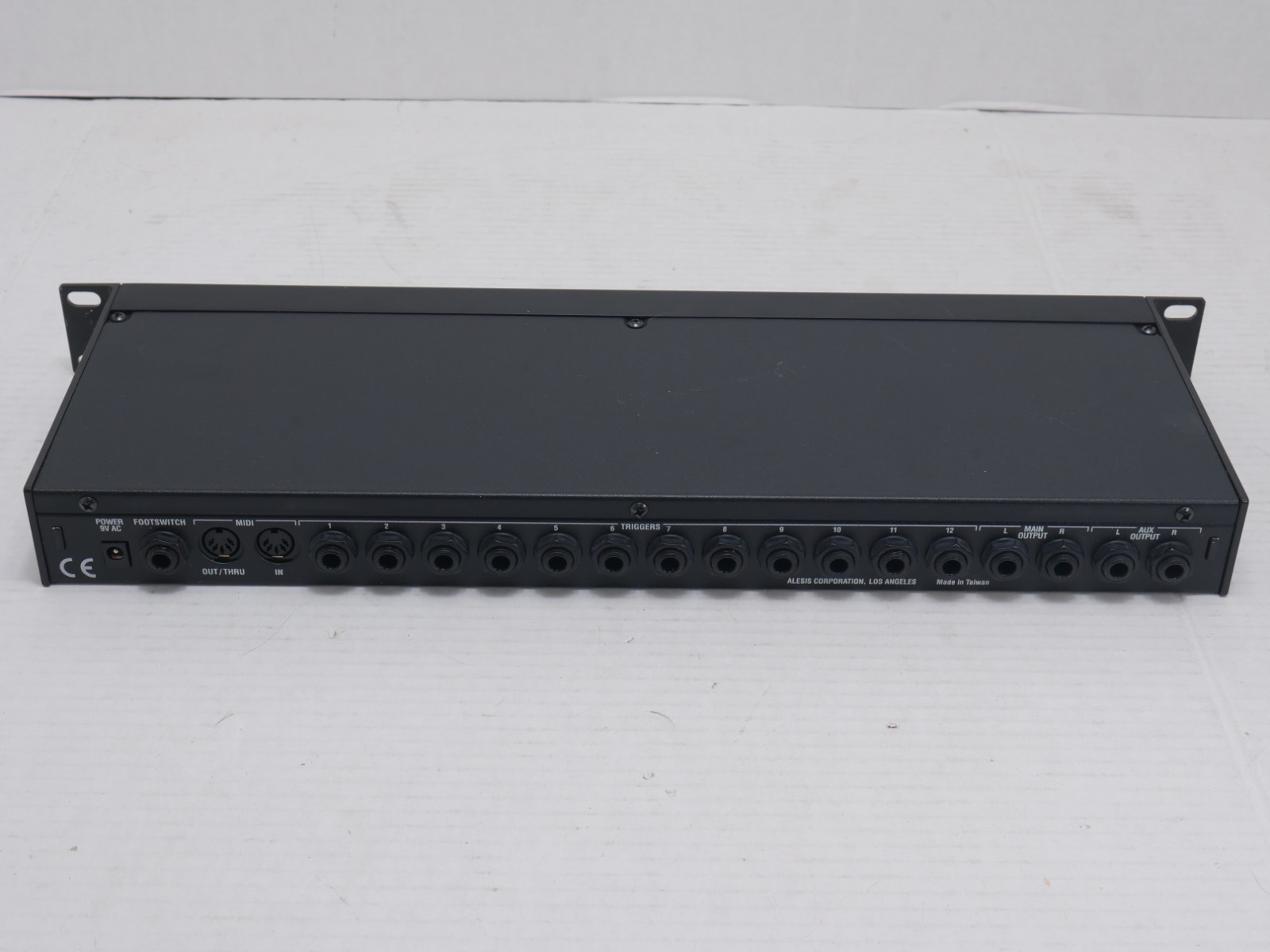 Alesis DM5 Electronic Drum Module Rackmount Machine - Tested Working!