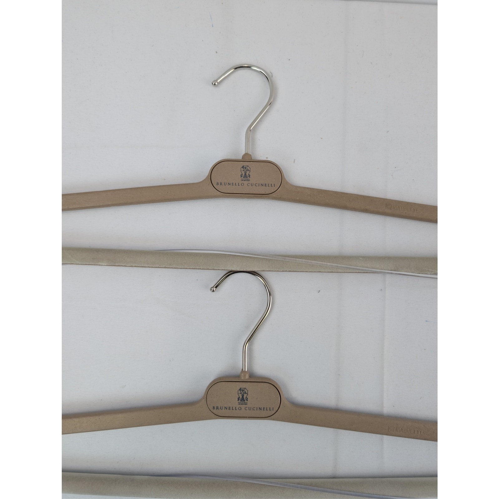 Brunello Cucinelli Size: OS/ Plastic Pants Hanger in Brown BNWT OS