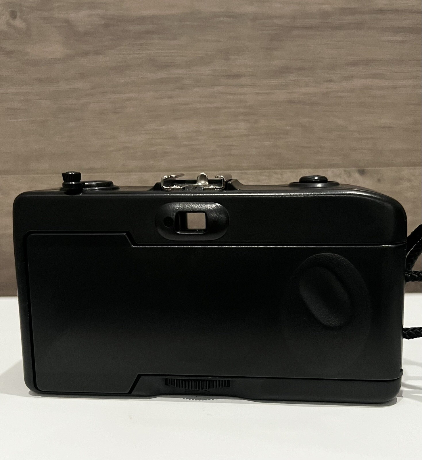 Lexxus Focus Free Easy Load 35mm Film Camera w/Instructions & Original Box