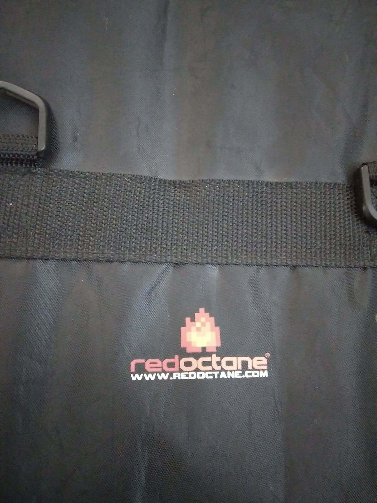 Guitar Hero Carrying Case Red Octane 31.5"
