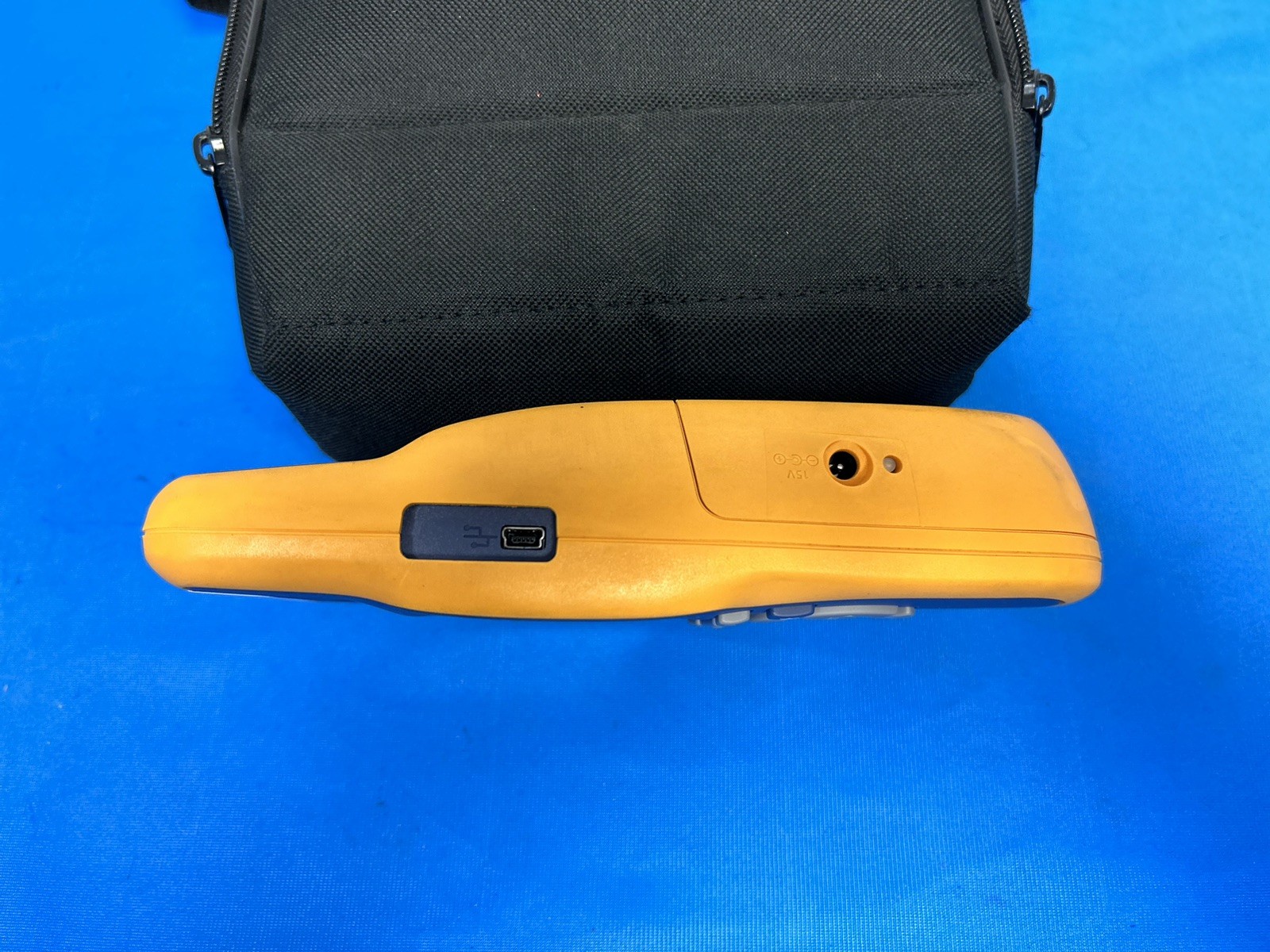 Fluke Networks AirCheck Wi-Fi Handheld Wireless Network Tester