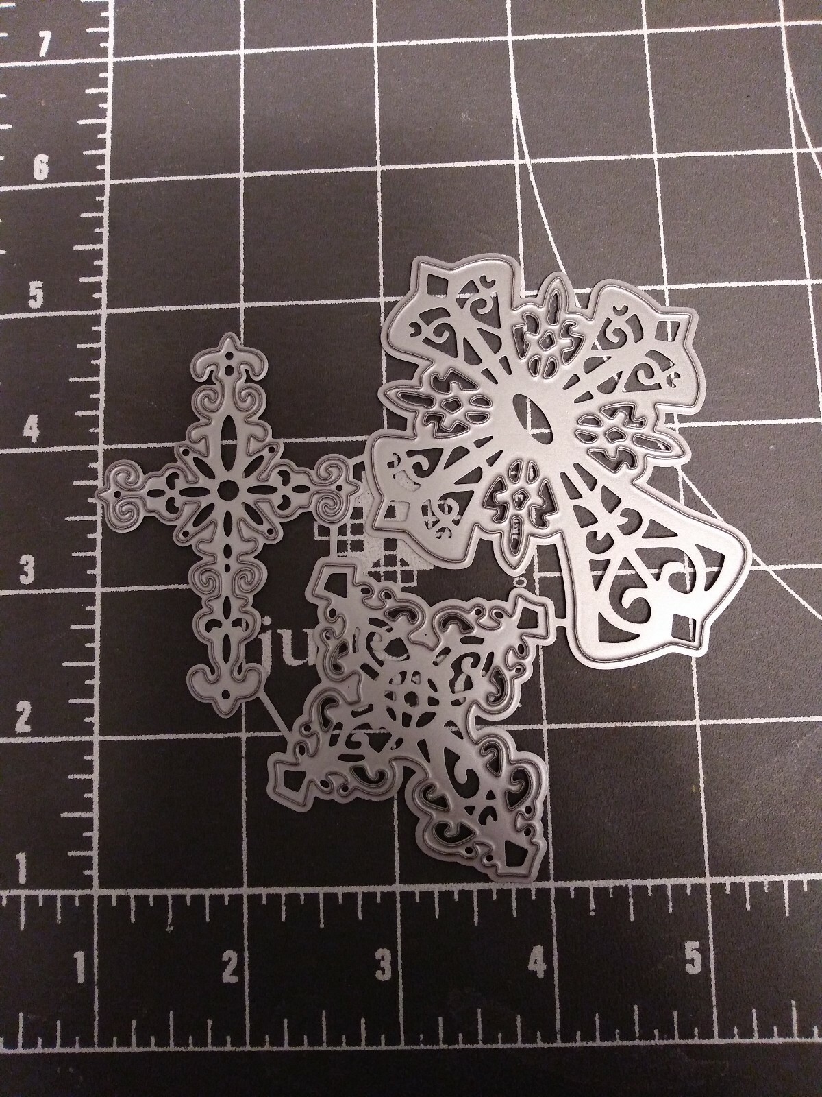 Universal Die Cut Tool Thin Metal Emboss Easter Sympathy Cross Christian ornamen