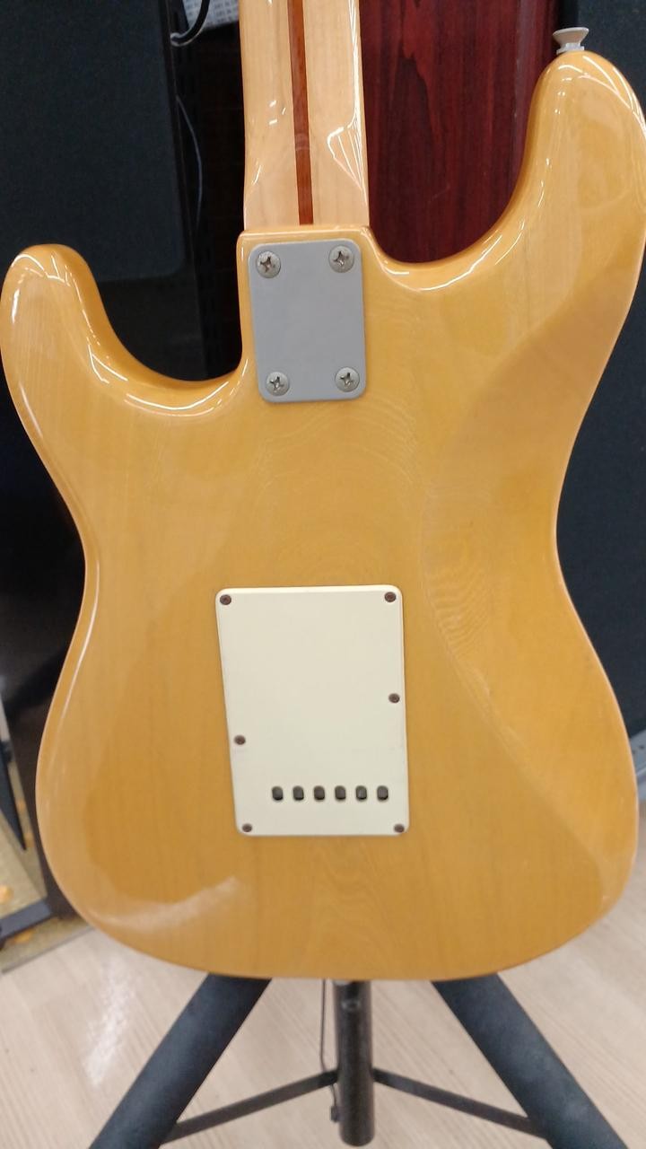 YAMAHA SR-450S Electric Guitar