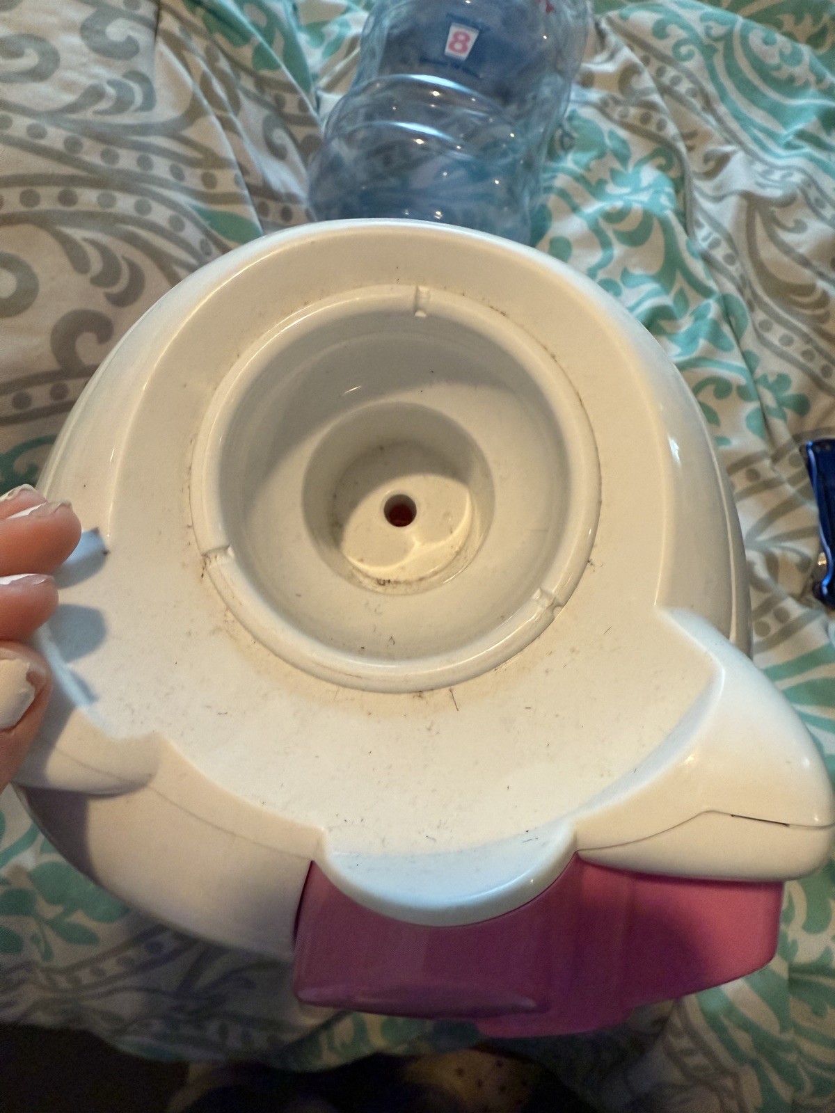 Hello Kitty Pink and White Water Dispenser Mini Drink Cooler Vintage 64oz