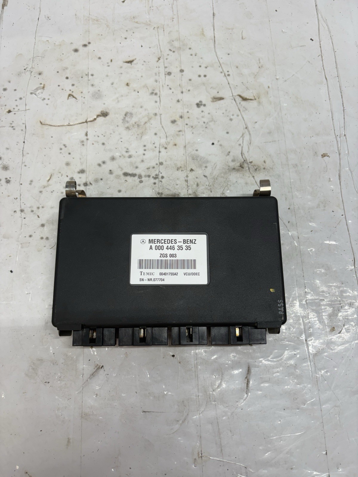 Sterling Acterra Electronic Cab Control Module ECM A0004463535