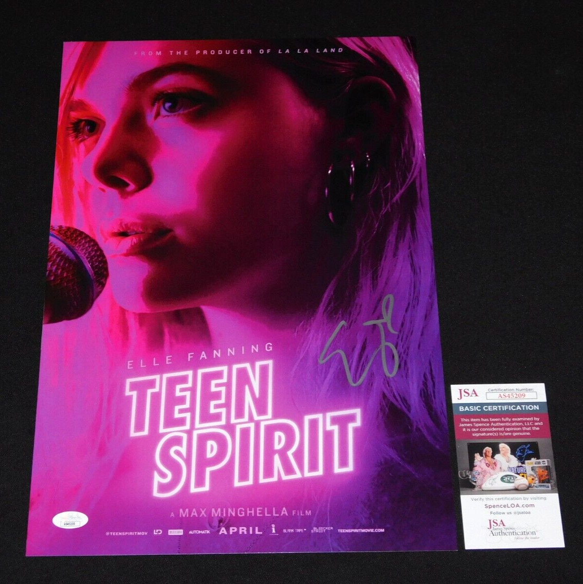 ELLE FANNING "VIOLET" SIGNED TEEN SPIRIT 12X18 MOVIE POSTER JSA COA!!