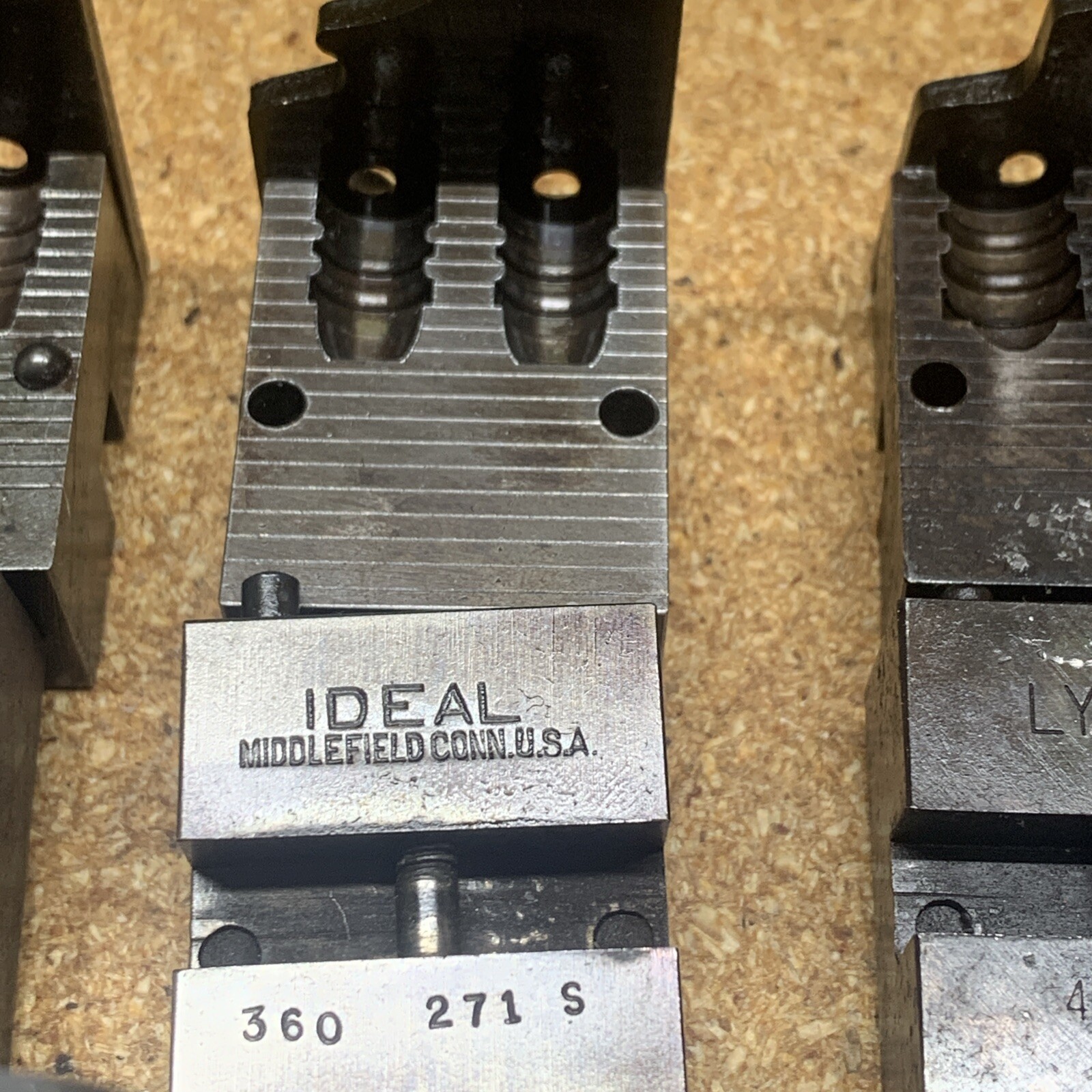 Lyman 2 cavity bullet molds