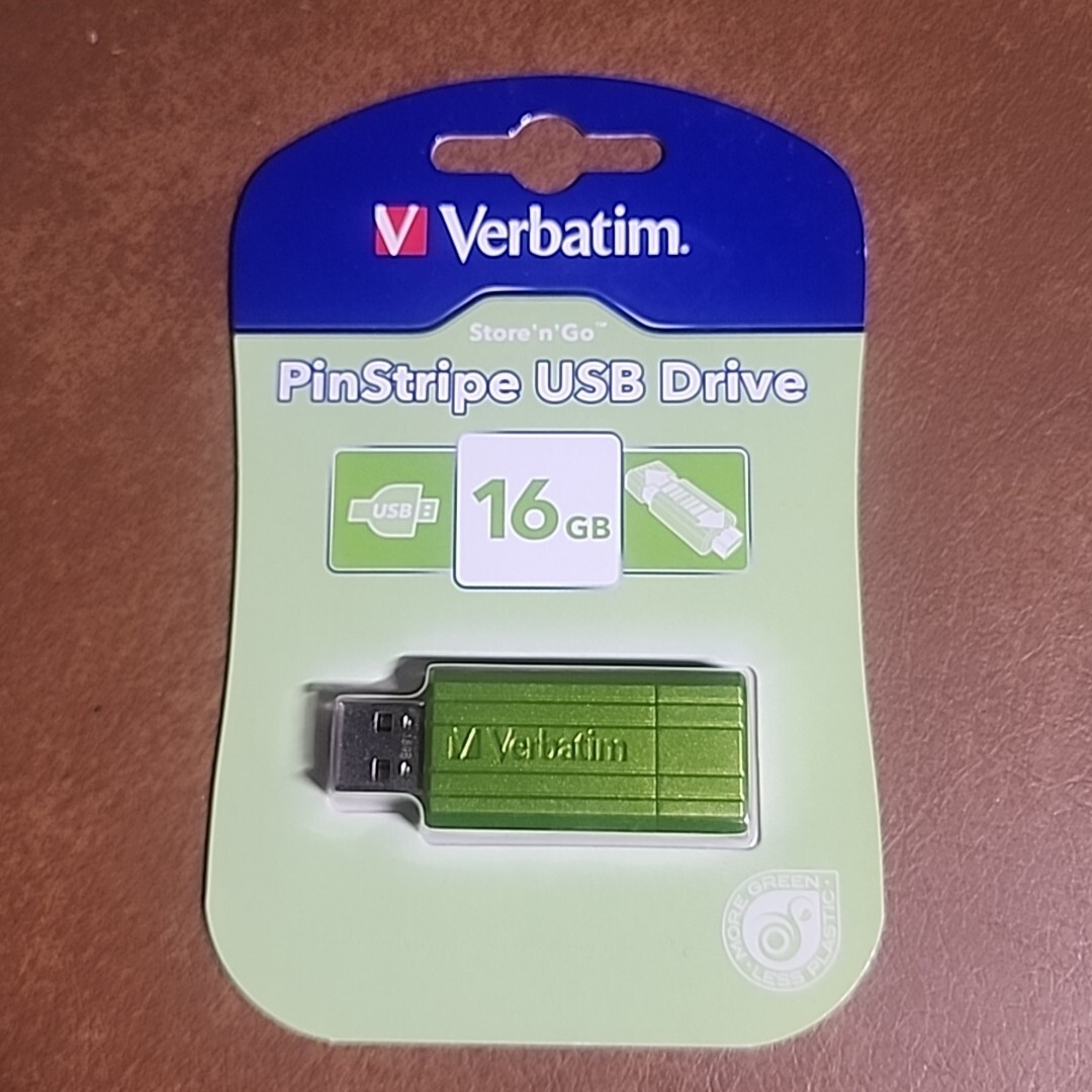 Verbatim Store n Go PinStripe USB Drive 16GB Green Verbatim #49070