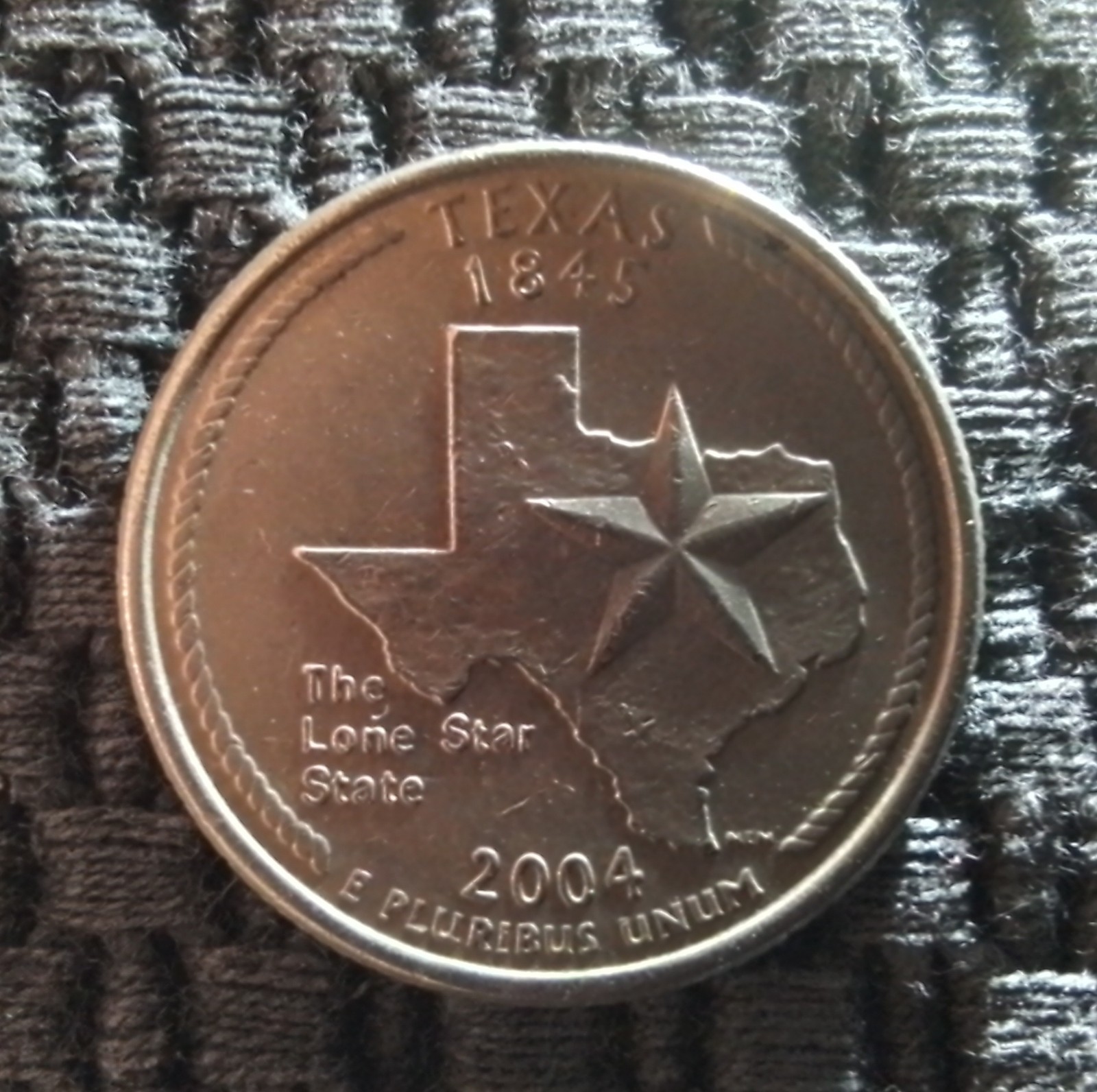 2004 US Quarter Texas P Mint Mark Grey "Dull" Toning Poorly Bonded Clad Layer