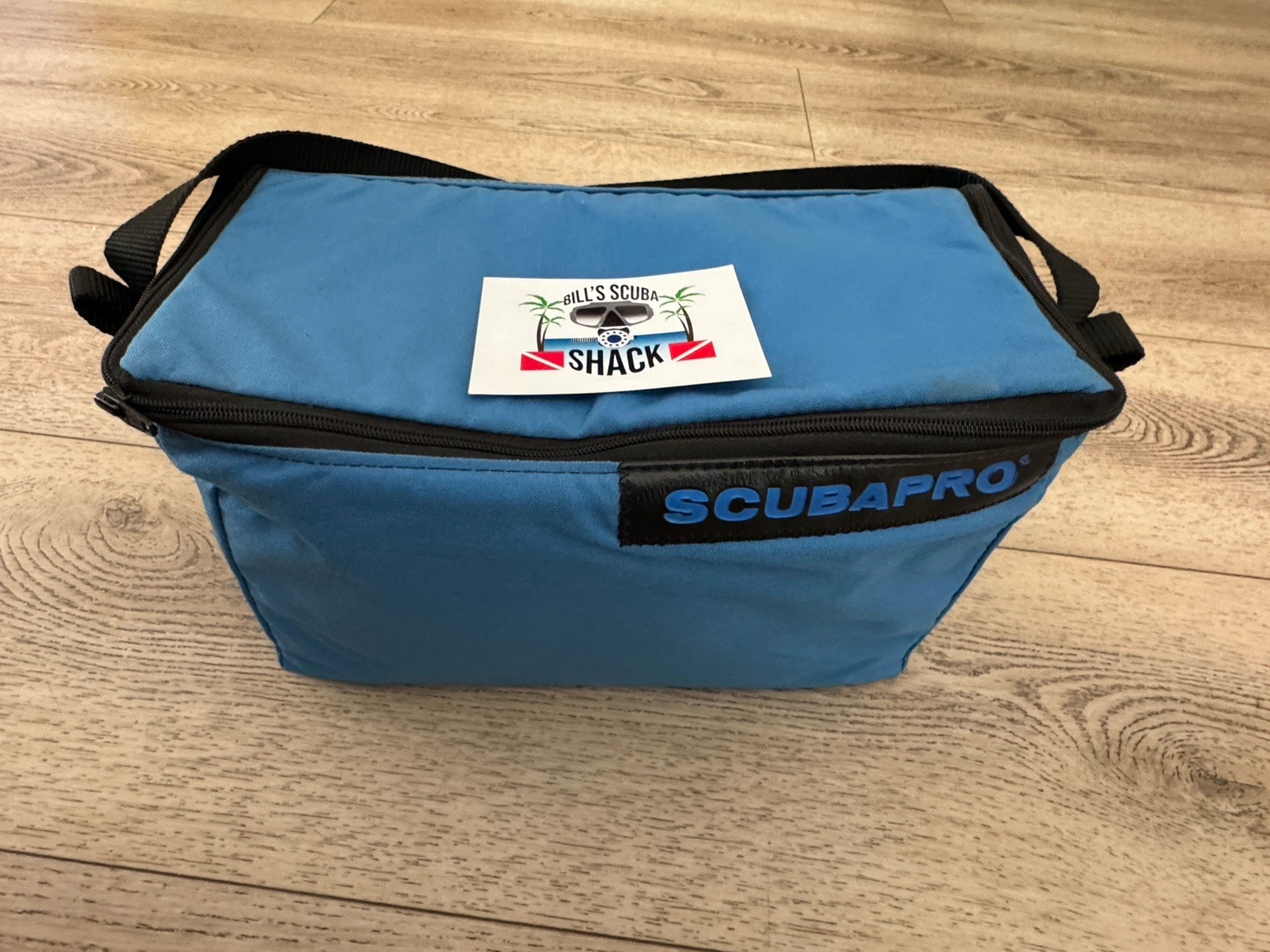 SCUBAPRO REGULATOR BAG WAY COOL! 2 AVAILABLE SOLD SEPARATELY