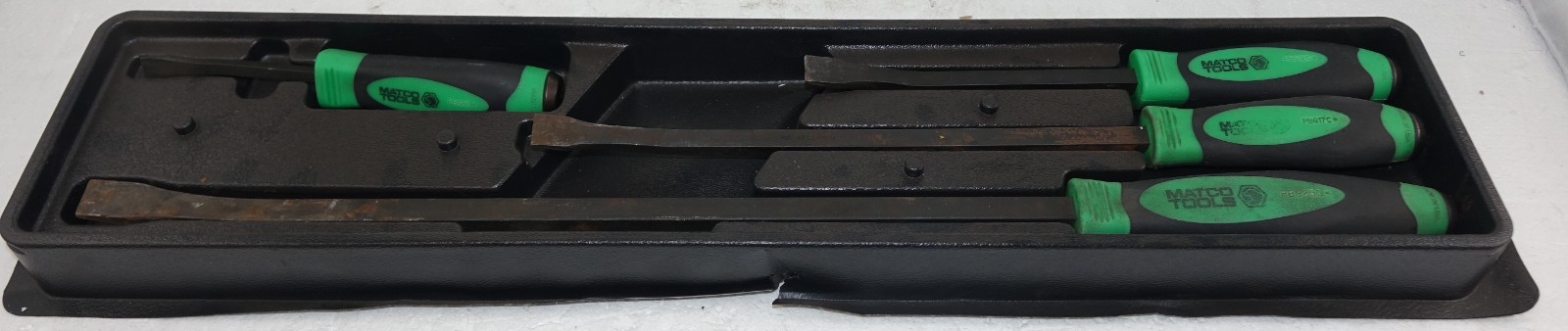 Matco PBSG4C 4 PIECE CURVED TIP PRY BAR SET - GREEN USED