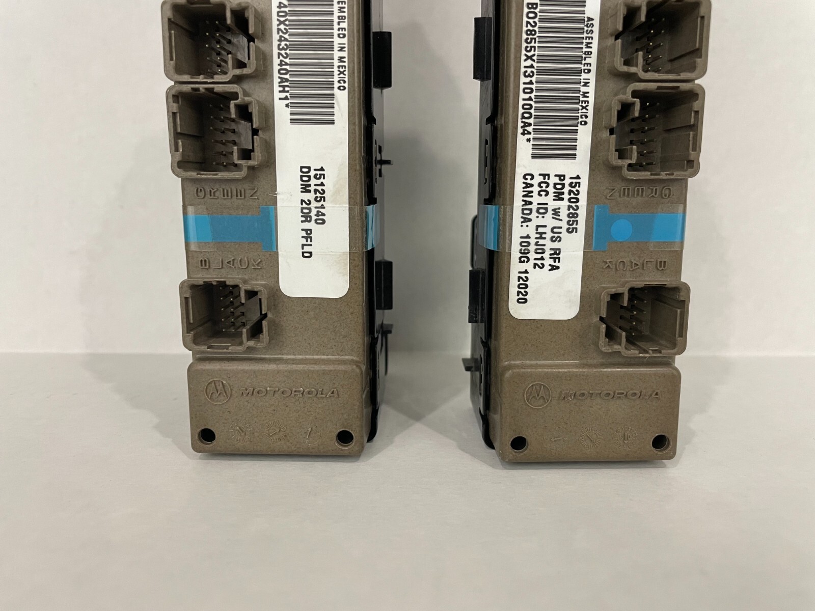 03-06 Silverado Sierra 2 door Power Window Switch Set Blue LED