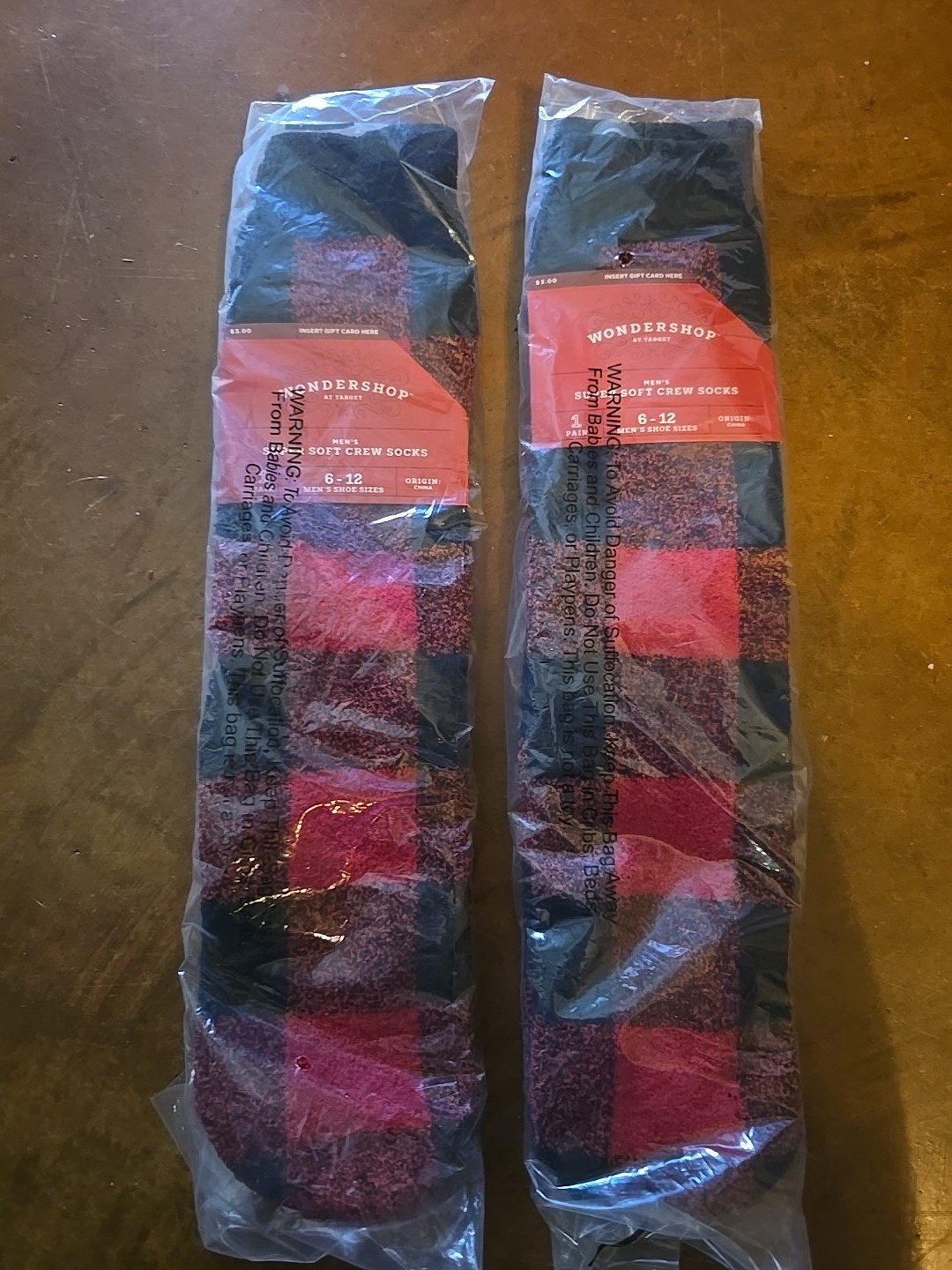 2 Wondershop Men's Christmas Soft Buffalo Plaid Crew Socks Red & Black Size 6-12