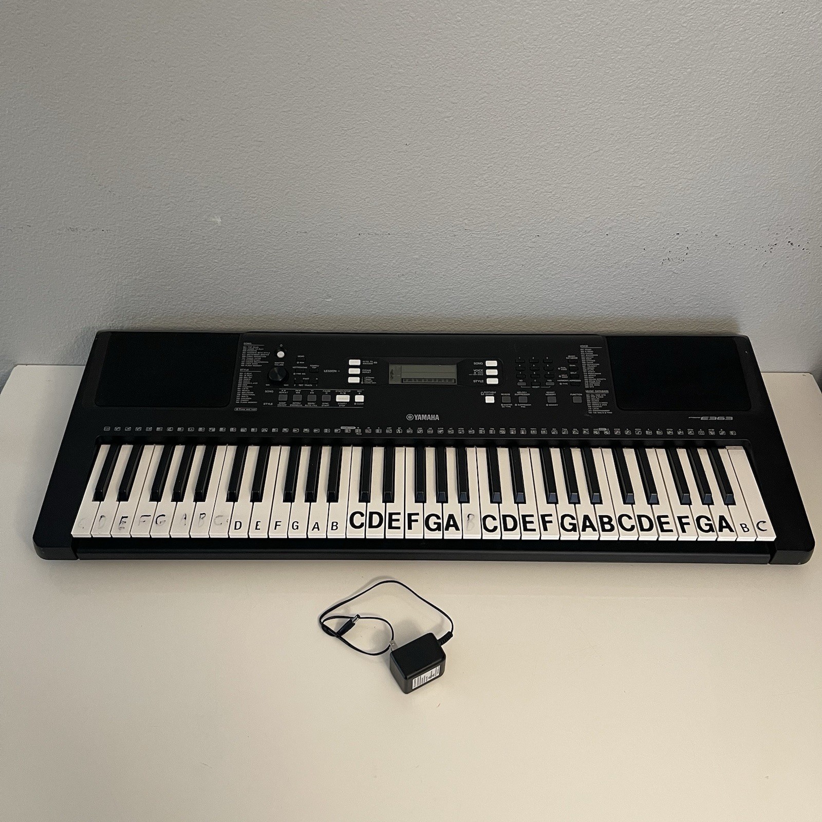 YAMAHA Electronic Keyboard Piano PORTATONE PSR-E363