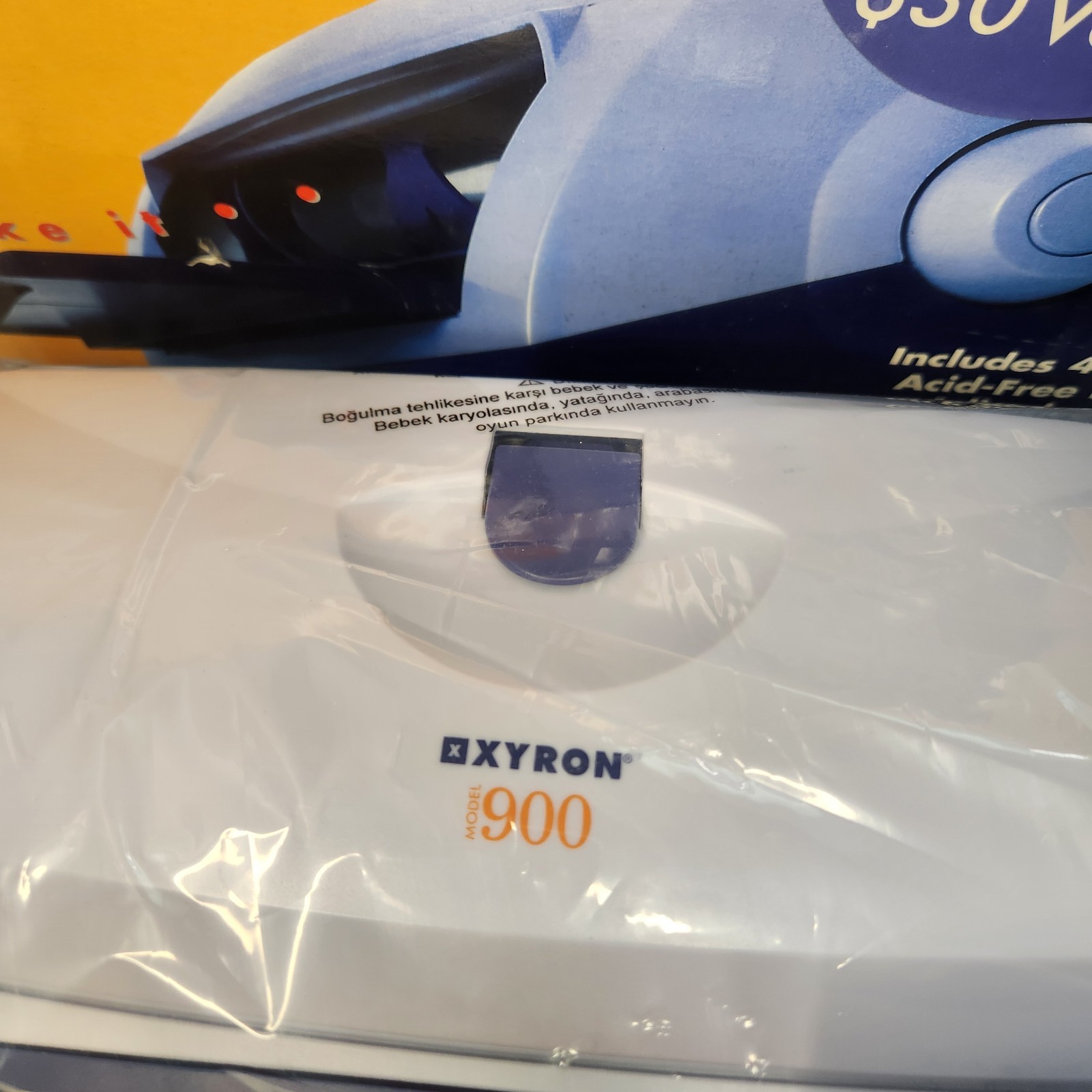 Xyron Model 900 Sticker Laminate Magnet Label Maker Machine XRN900