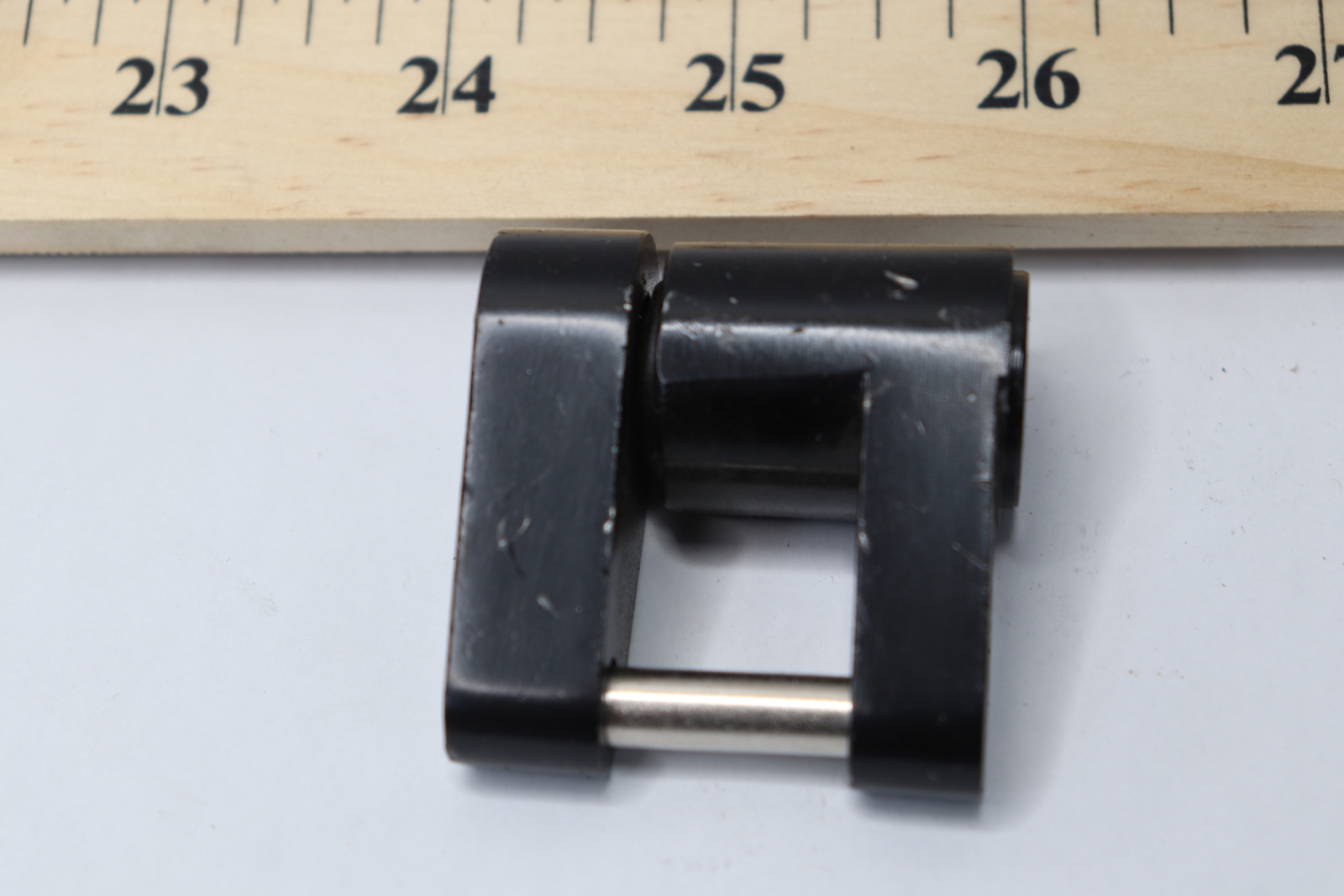 Coupler Style Padlock with Keys Black