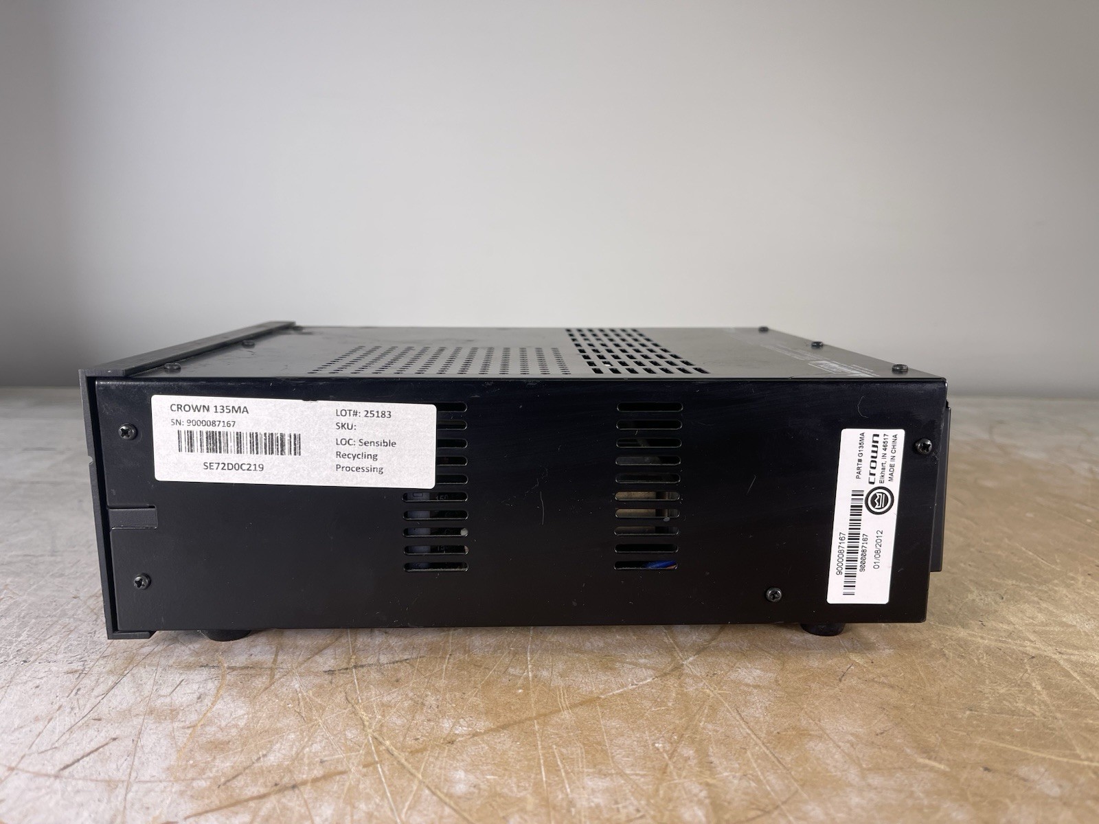 CROWN 135MA COMMERCIAL MIXER AMPLIFIER