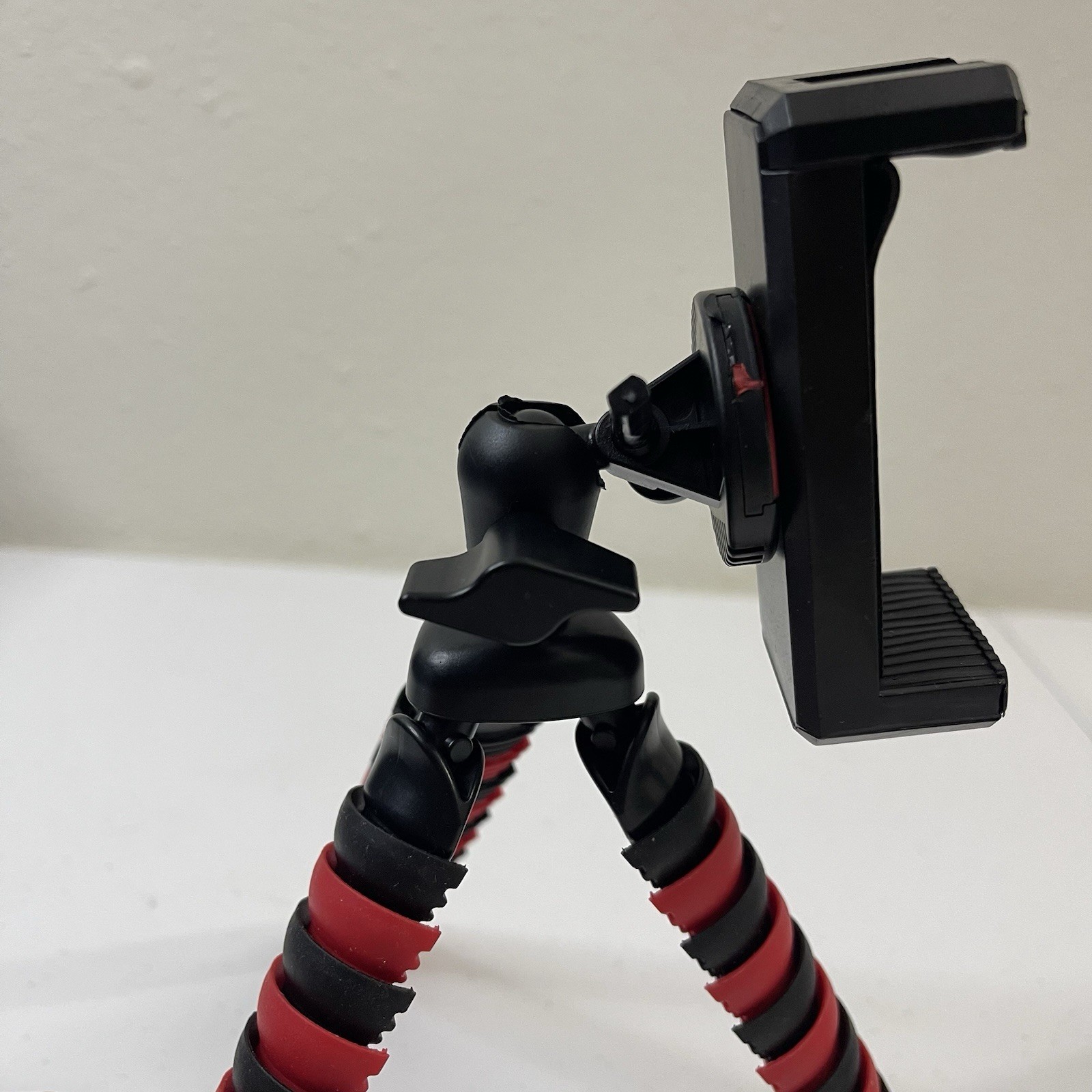 Mini Tripods With Flexible & Standard Stands, Adjustable For Smartphones