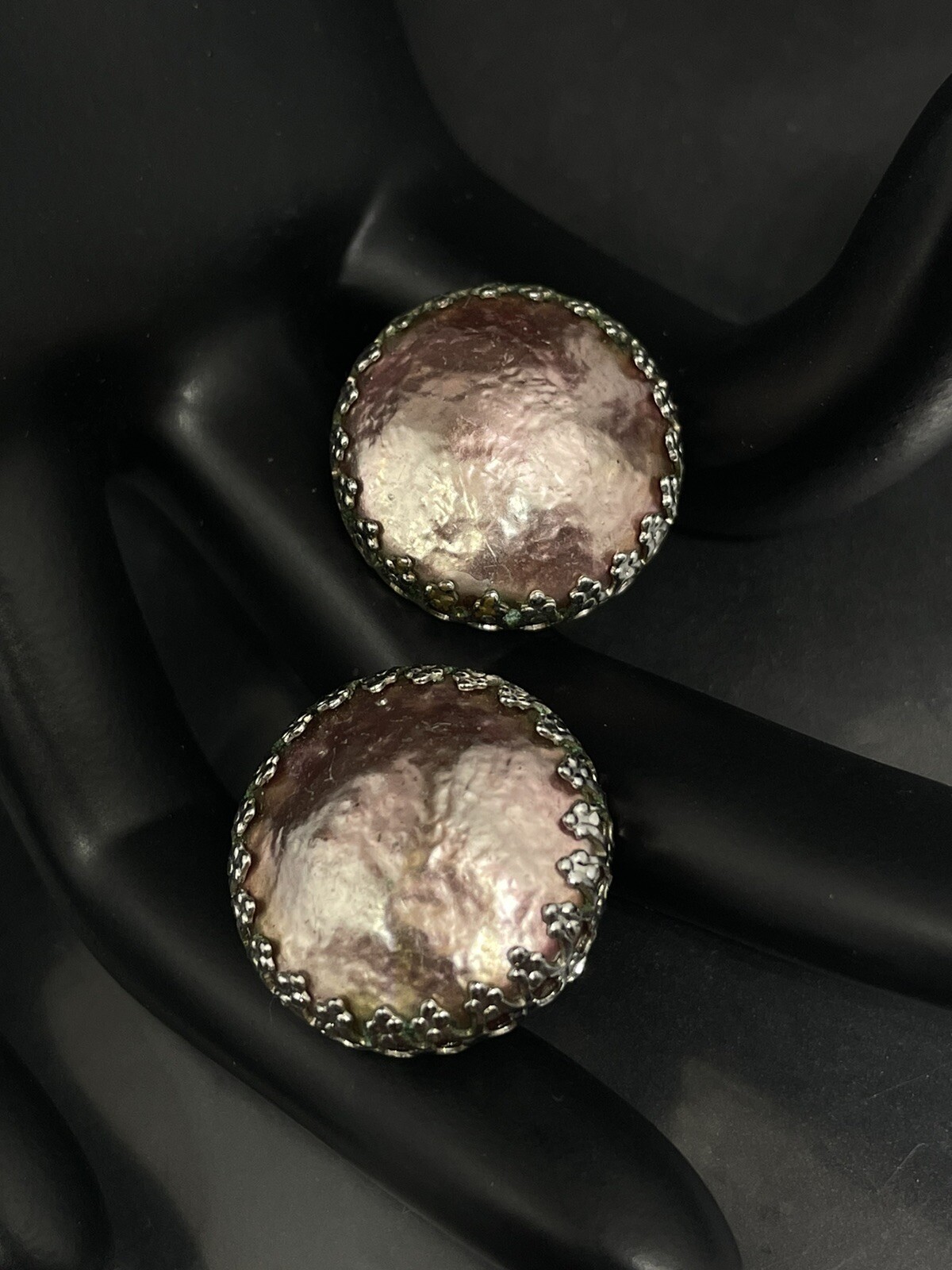 Vintage Weiss Round Pink Faux Pearl SilverTone Clip On Earrings Signed 0.8”