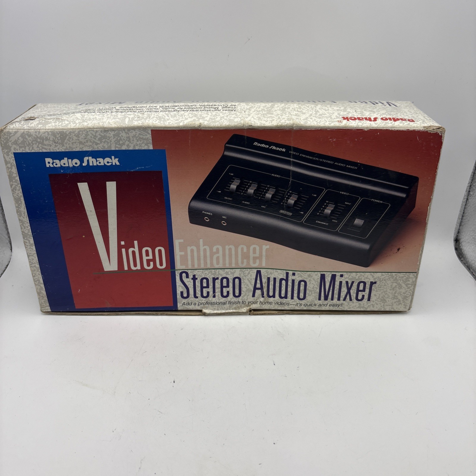 NEW VINTAGE RadioShack Video Enhancer Stereo Audio Mixer 15-1961 AV Editor  HOME