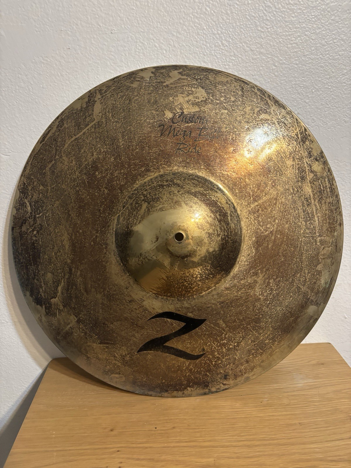 Zildjian Custom Mega Bell Ride Cymbal 21 in Bronze (MPN 8590-048)