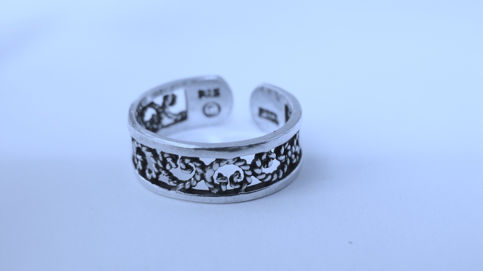 Sterling Silver .925  [HEARTS ORNAMENTED] Toe Ring Pinkie Midi Knuckle Open Hot