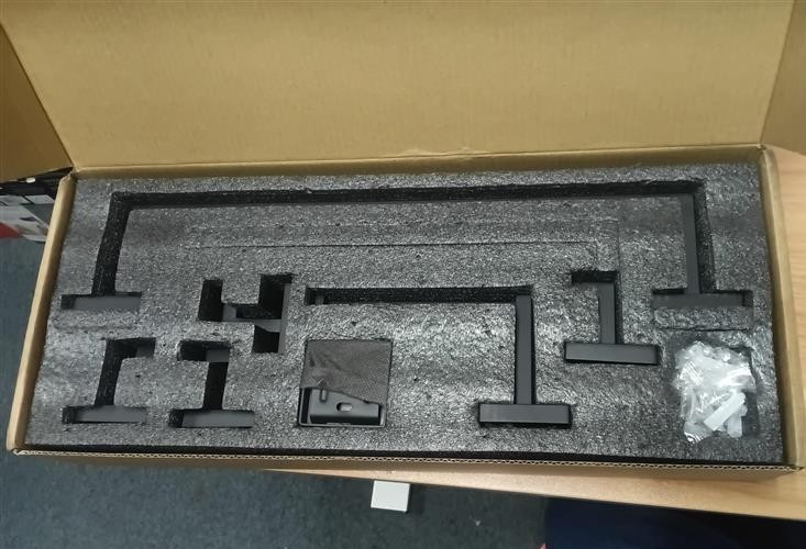 Hoomast 7 piece matte black bathroom accessories
