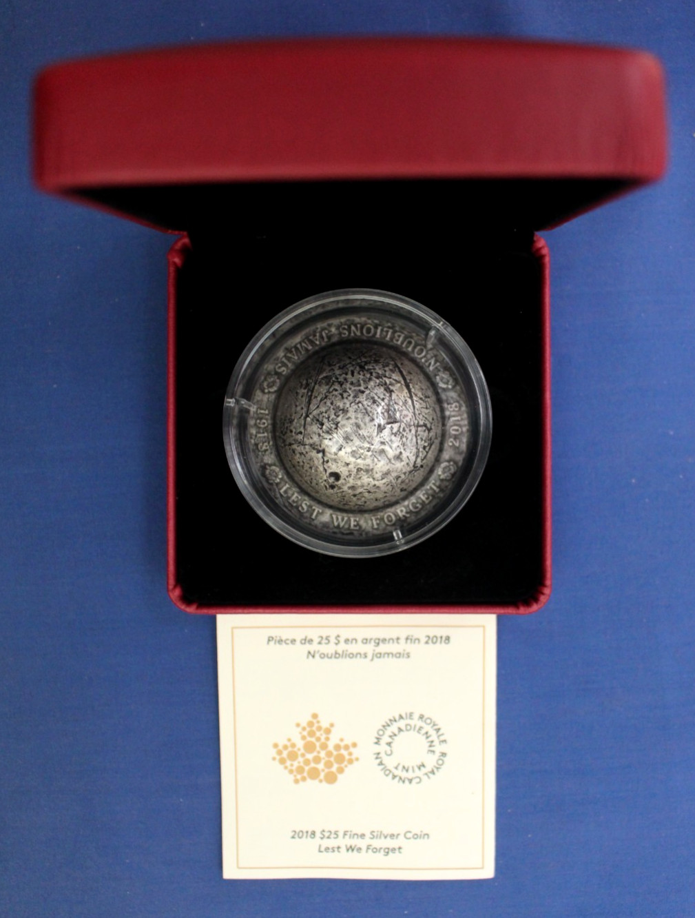 2018 Canada Silver Helmet Shaped $25 coin "Lest We Forget" in Case with COA
