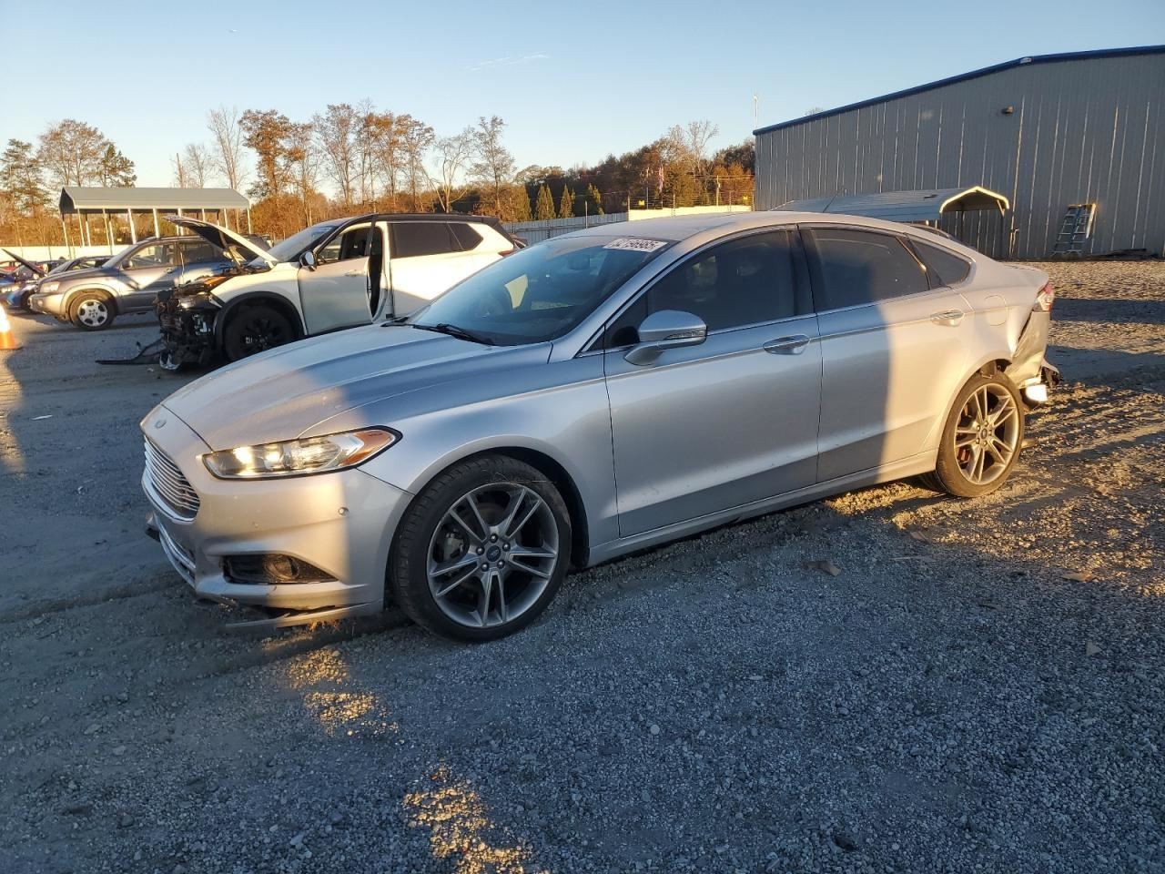 FUSION    2015 Glove Box 4951819