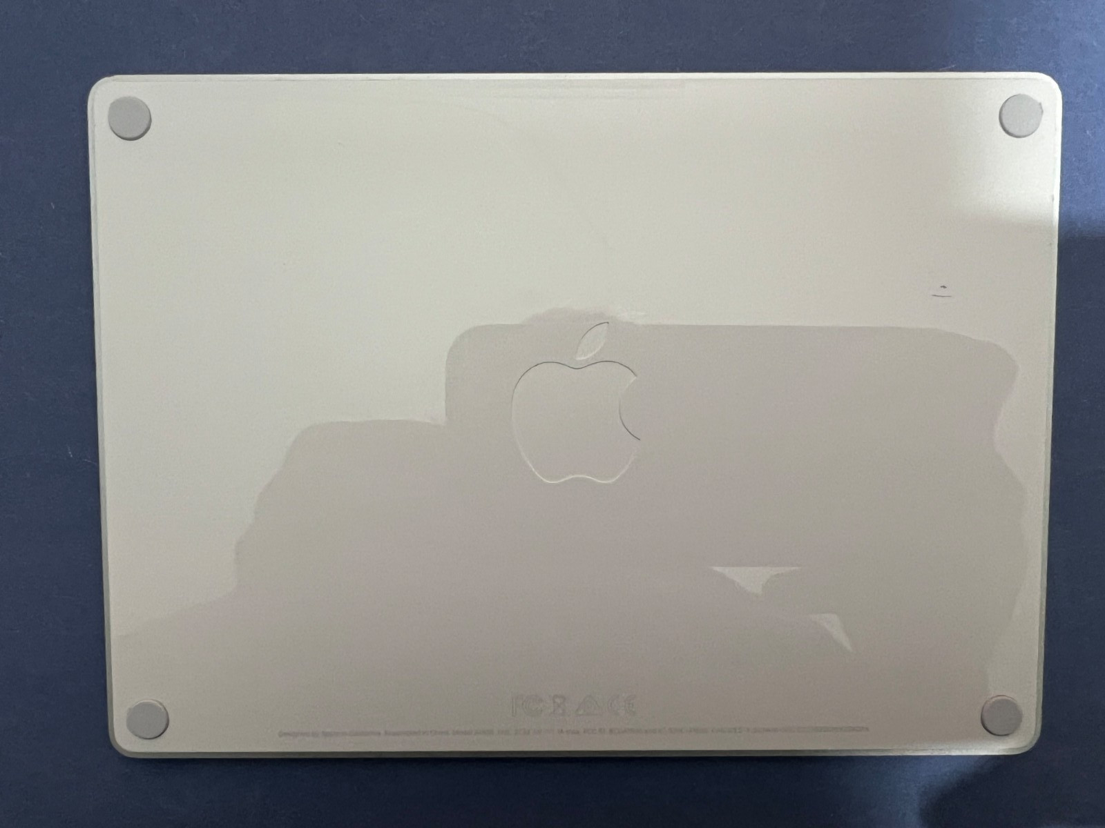 Apple Magic Wireless Trackpad 2 - White (MK2D3AM/A)