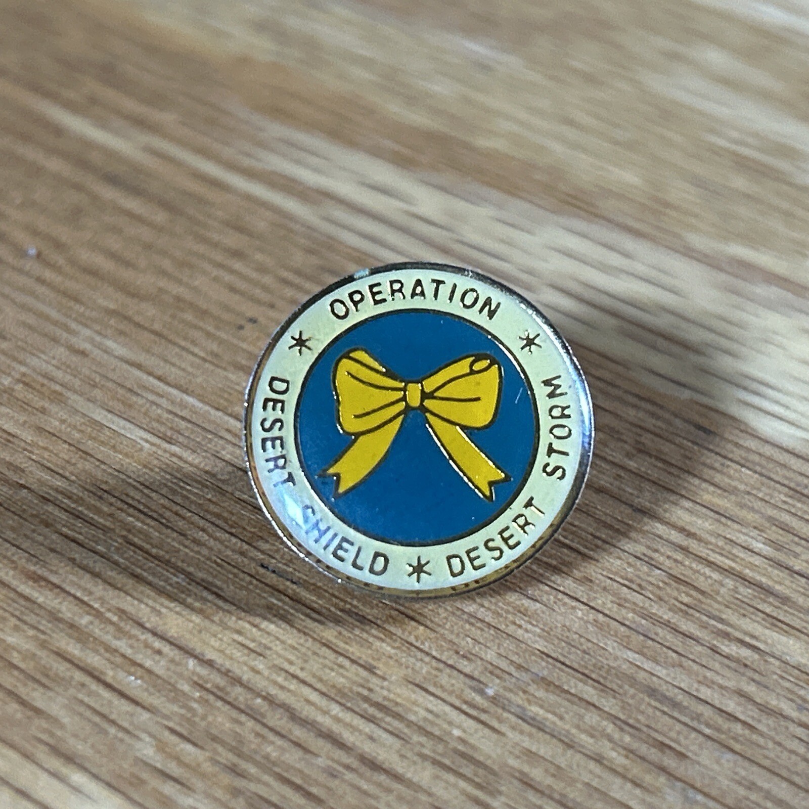 Vintage Operation Desert Shield Desert Storm Pin Yellow Ribbon Gulf War Pinback