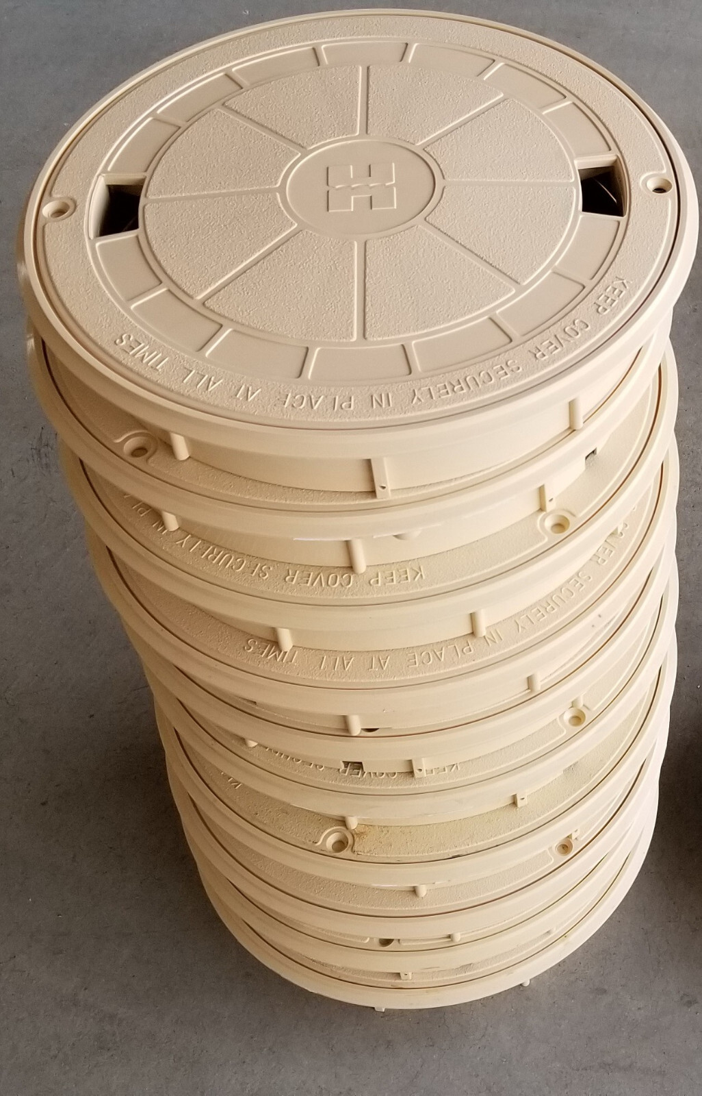 Hayward Skimmer Cover with Adjusting Collar SPX1070C10 - Tan