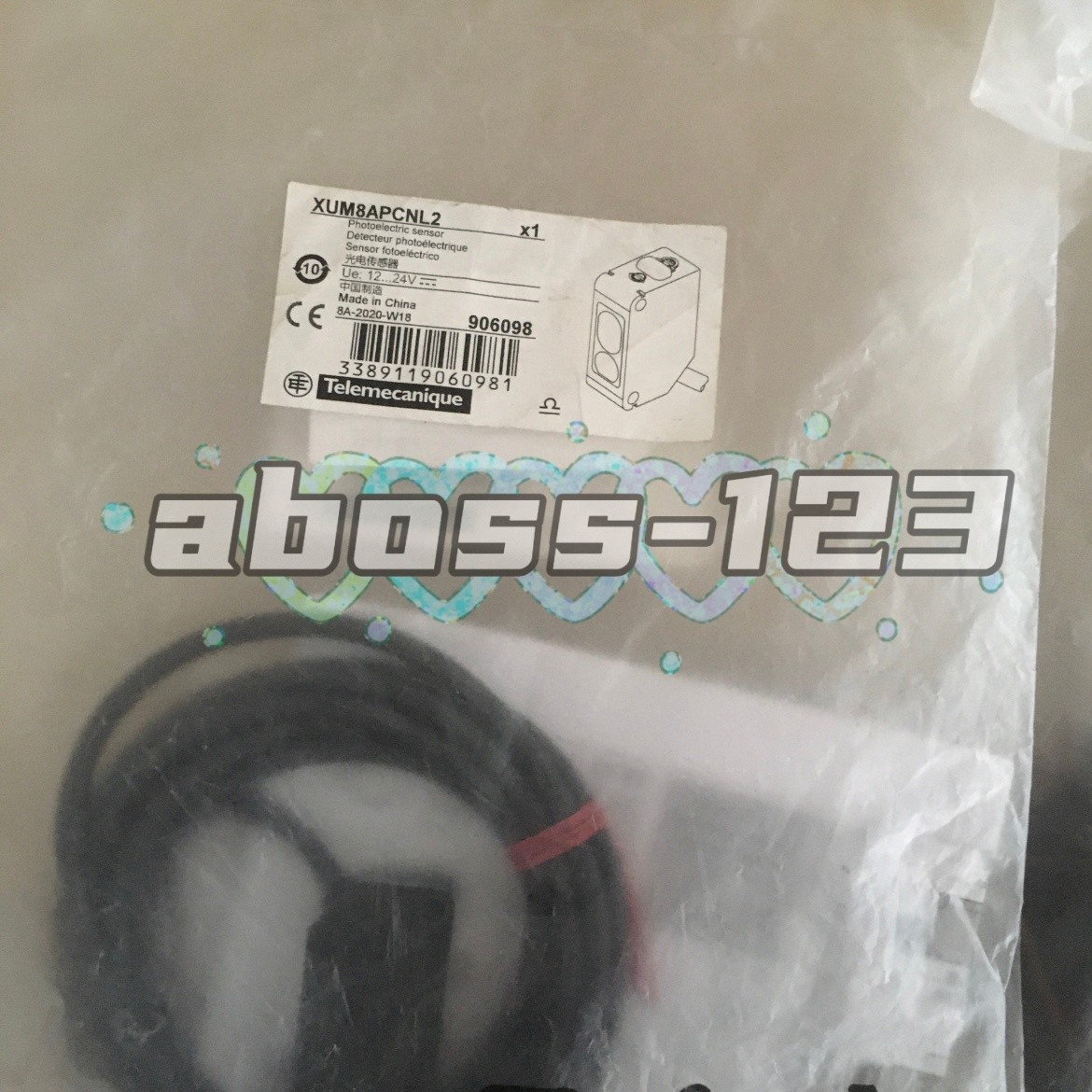 Schneider XUM2APCNL2 sensor#1pcs New In Box