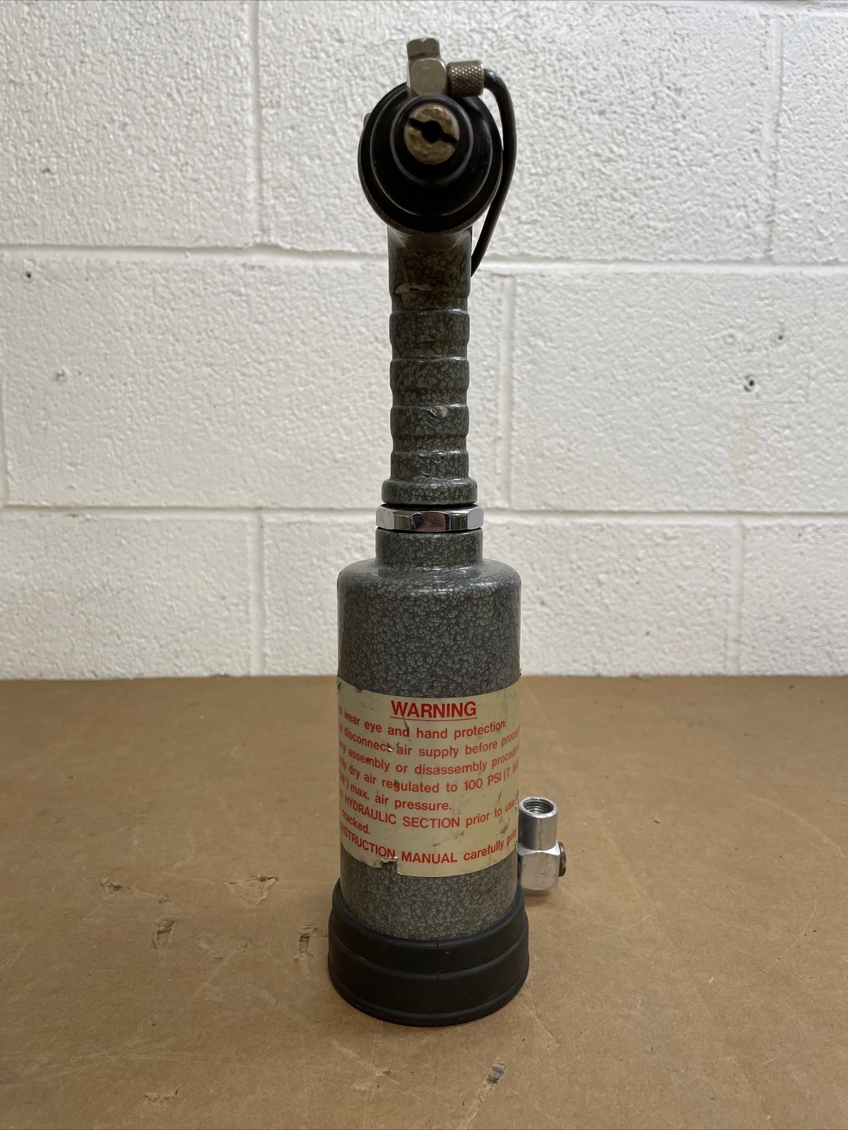 ZIPP TOOLS 7BAR Air Riveter ***PLEASE READ DESCRIPTION***