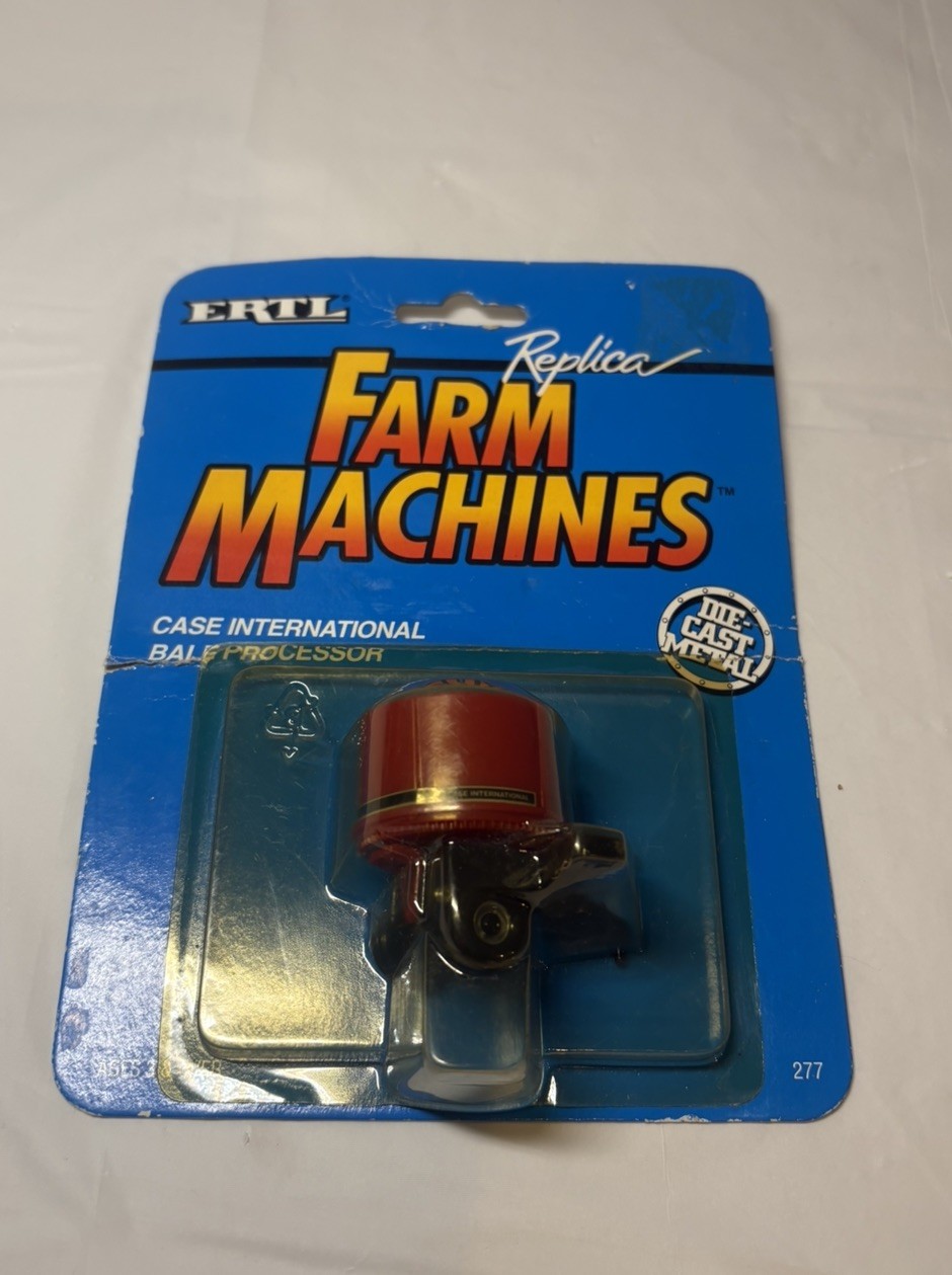 ERTL CASE INTERNATIONAL BALE PROCESSOR FARM MACHINES REPLICA DIE CAST METAL NIB