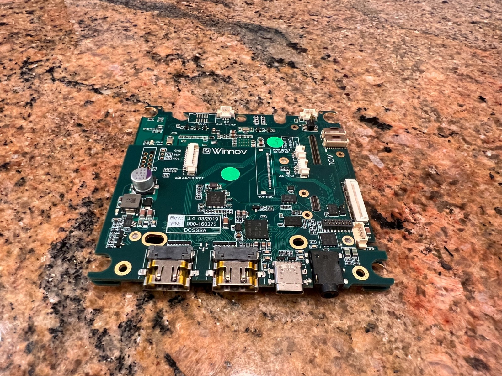 winnov capture card 000-160373 REV 3.4 03/2019