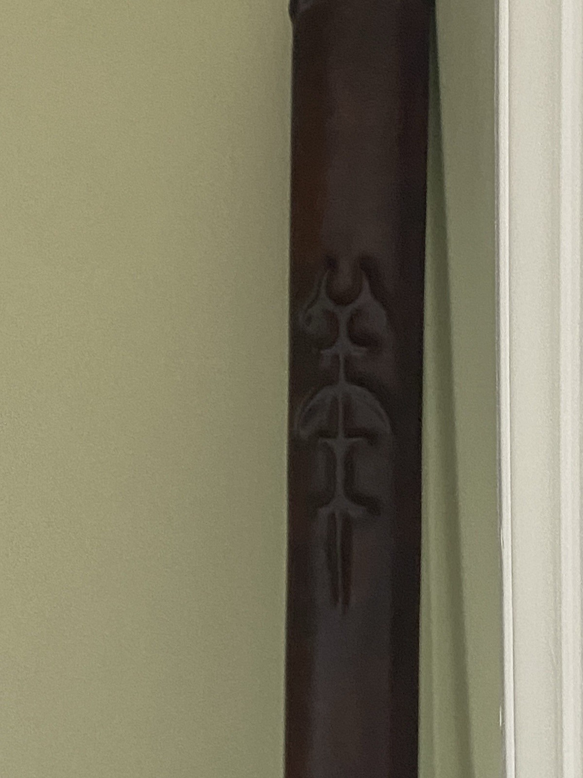Valiant Armory Zombie Slayer Longsword With Scabbard