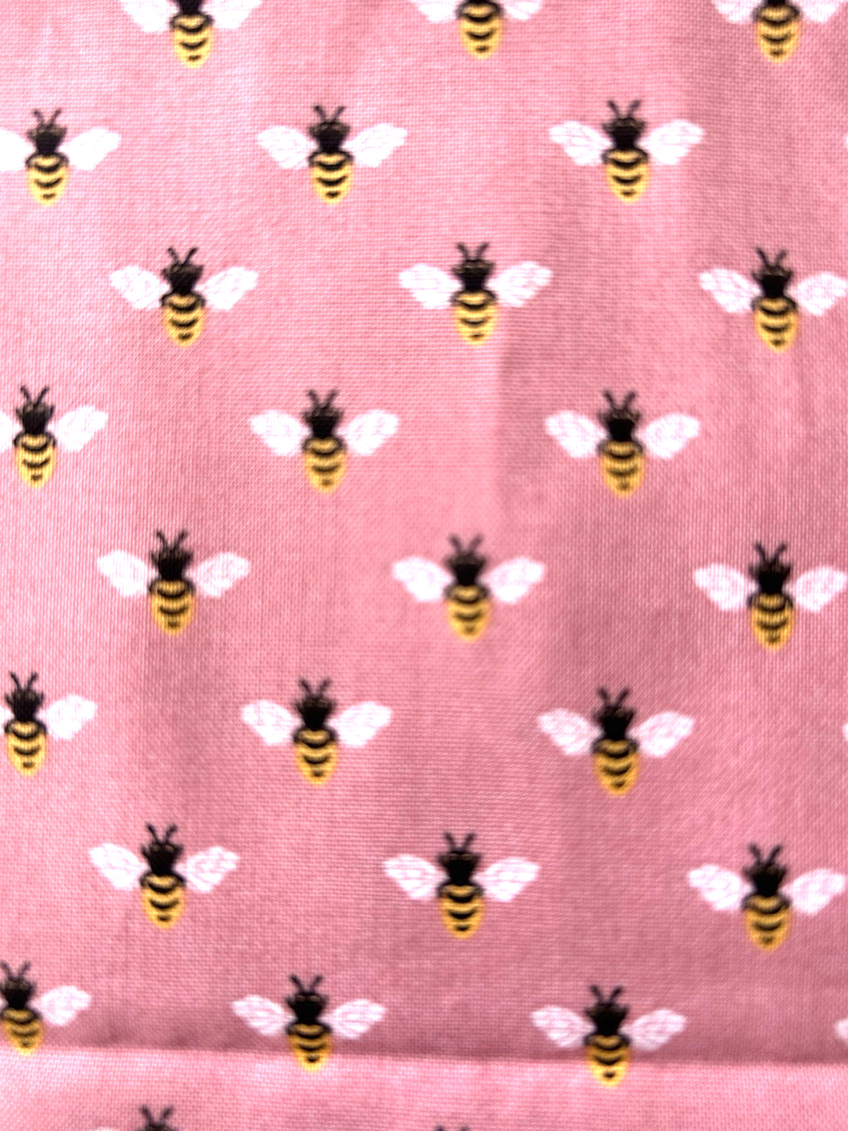 1 piece Remnant Quilt Bee Pink Cotton Craft 18”x10”