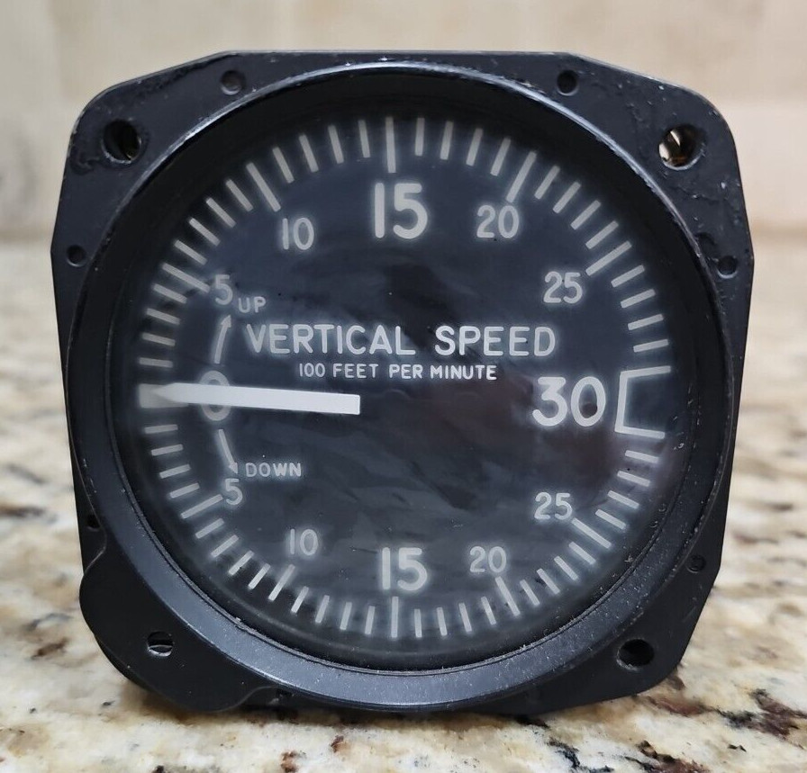 Sigma Tek Vertical Speed Indicator Model EA-1409A P/N EA-1409-3Z