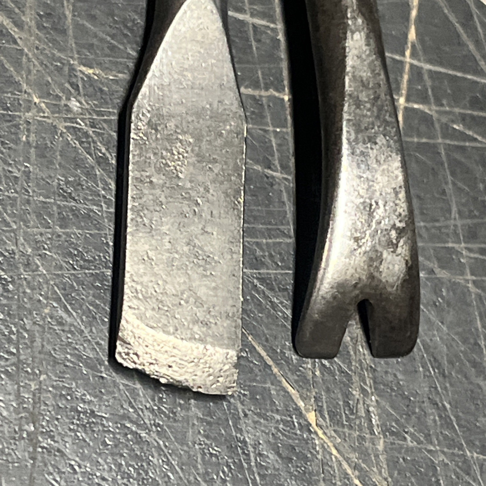 Vintage Multi Nesting Tool Screwdriver w/5 Bits Chisel Prybar Nail Puller Punch