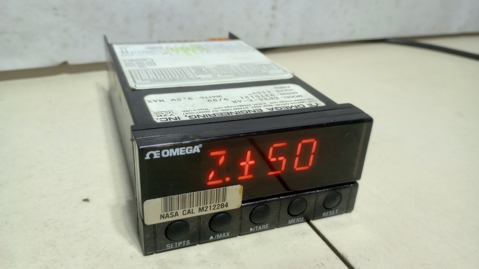 Good Clean Working Omega DP25-E-AR Strain & Process Meter w/ Analog Relay Output