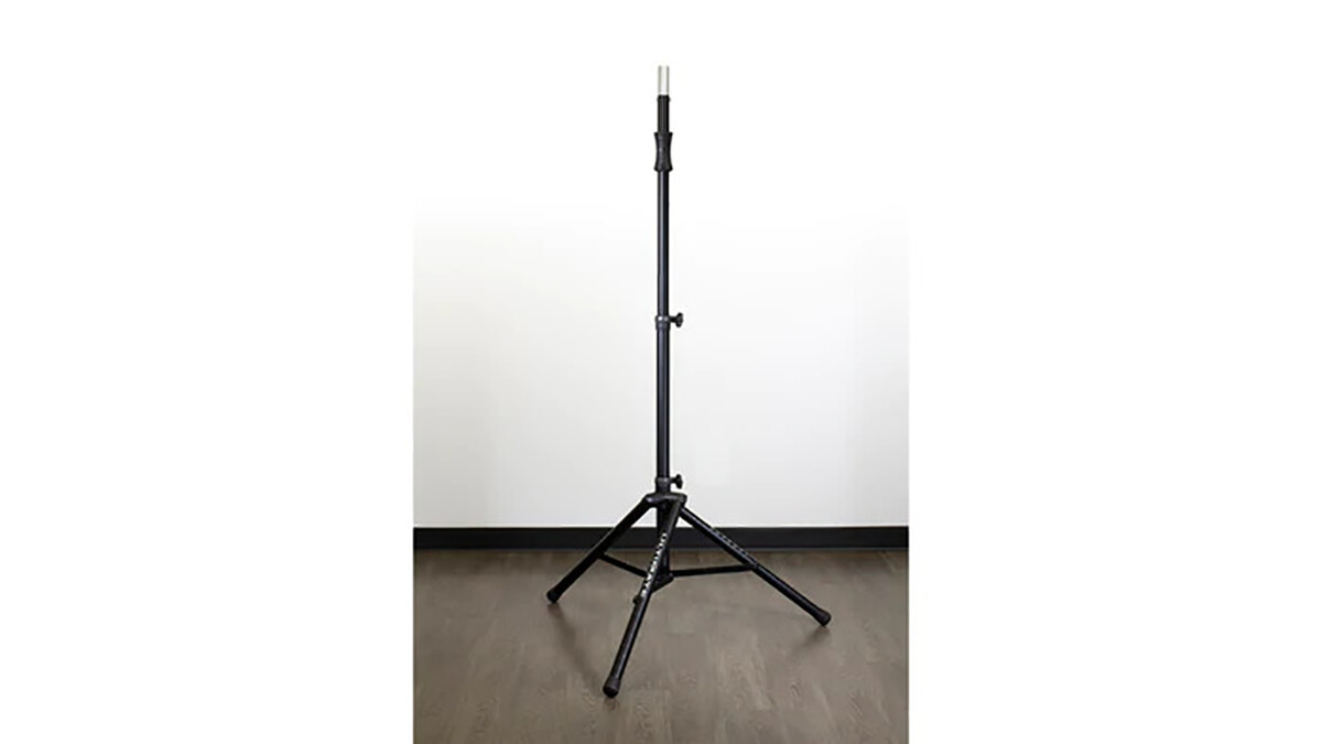 Ultimate Support TS-100B Lift-Assist Aluminum Tripod Speaker Stands UC