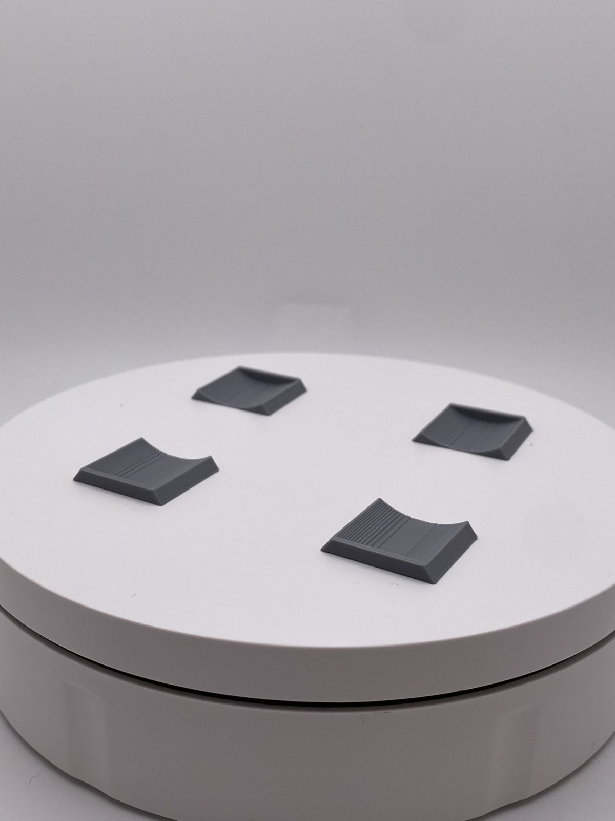 1:24 Scale Wheel Chocks Set Of 12