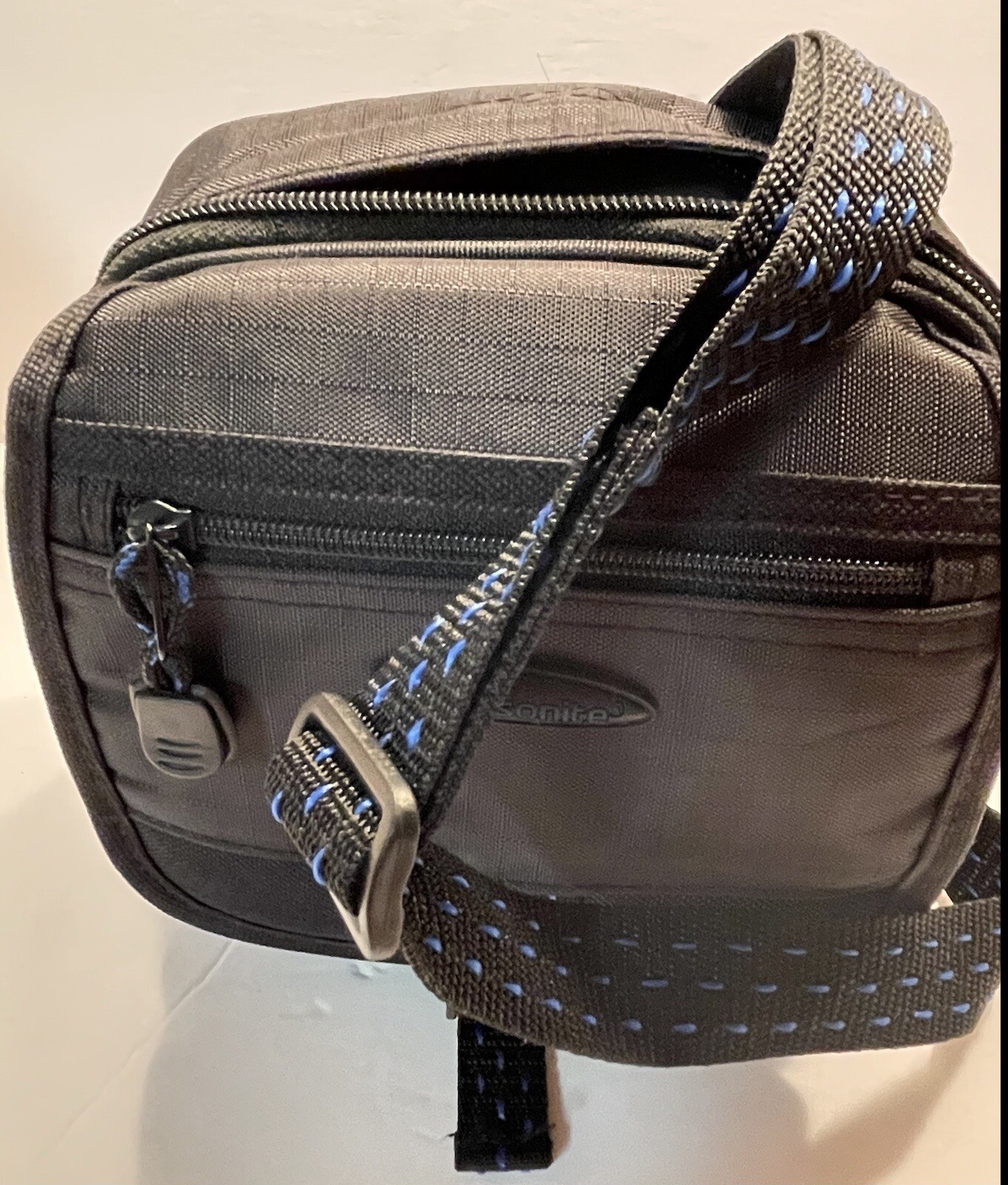 Samsonite Camera Bag Black Adjustable Shoulder Strap Preowned