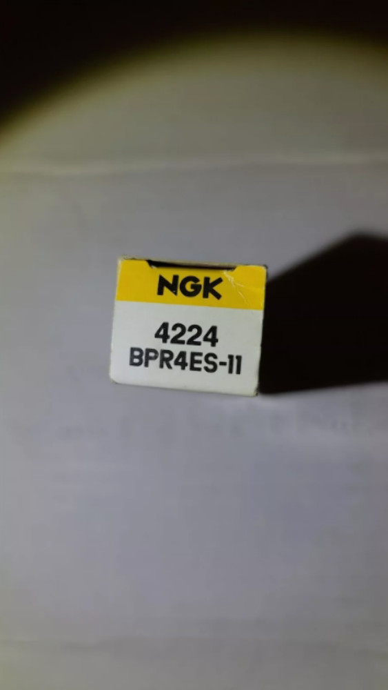 QTY 8 | NGK BPR4ES-11 #4224 Standard Spark Plug New in Original Packaging
